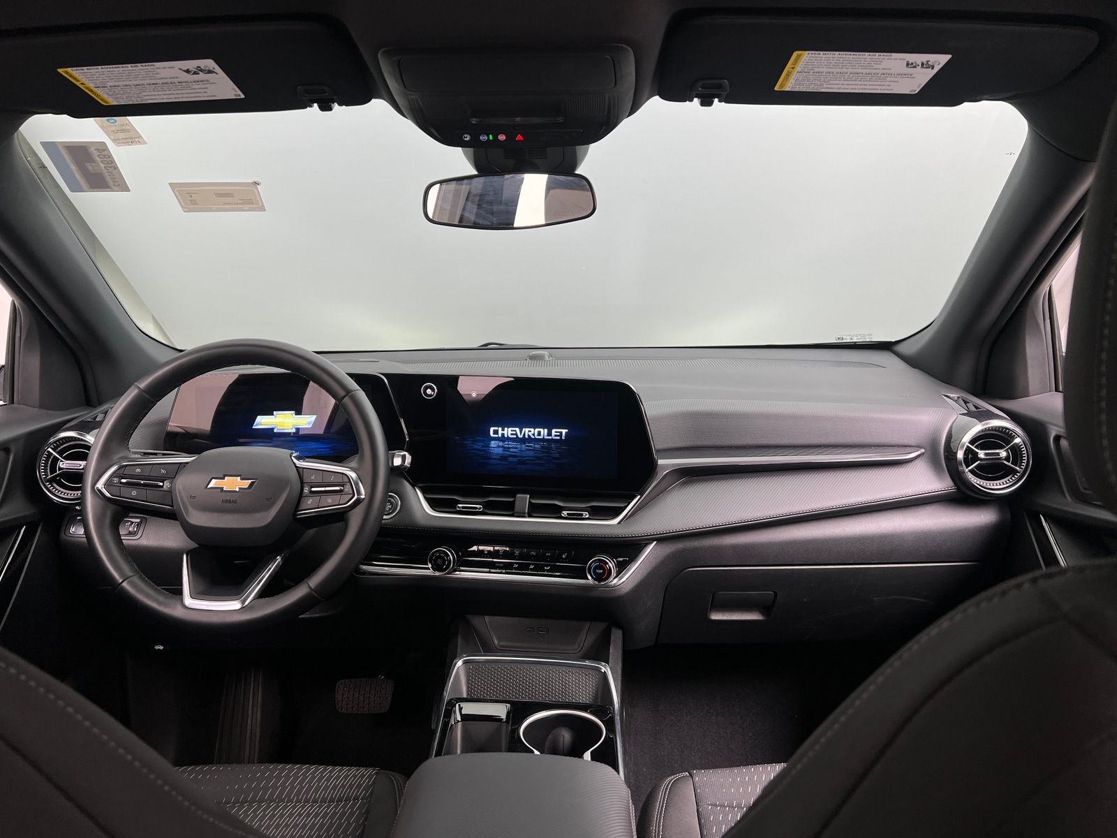 Thumbnail: 2025 Chevrolet Equinox - 3