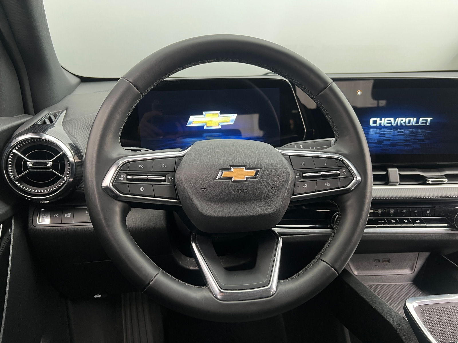 Thumbnail: 2025 Chevrolet Equinox - 5
