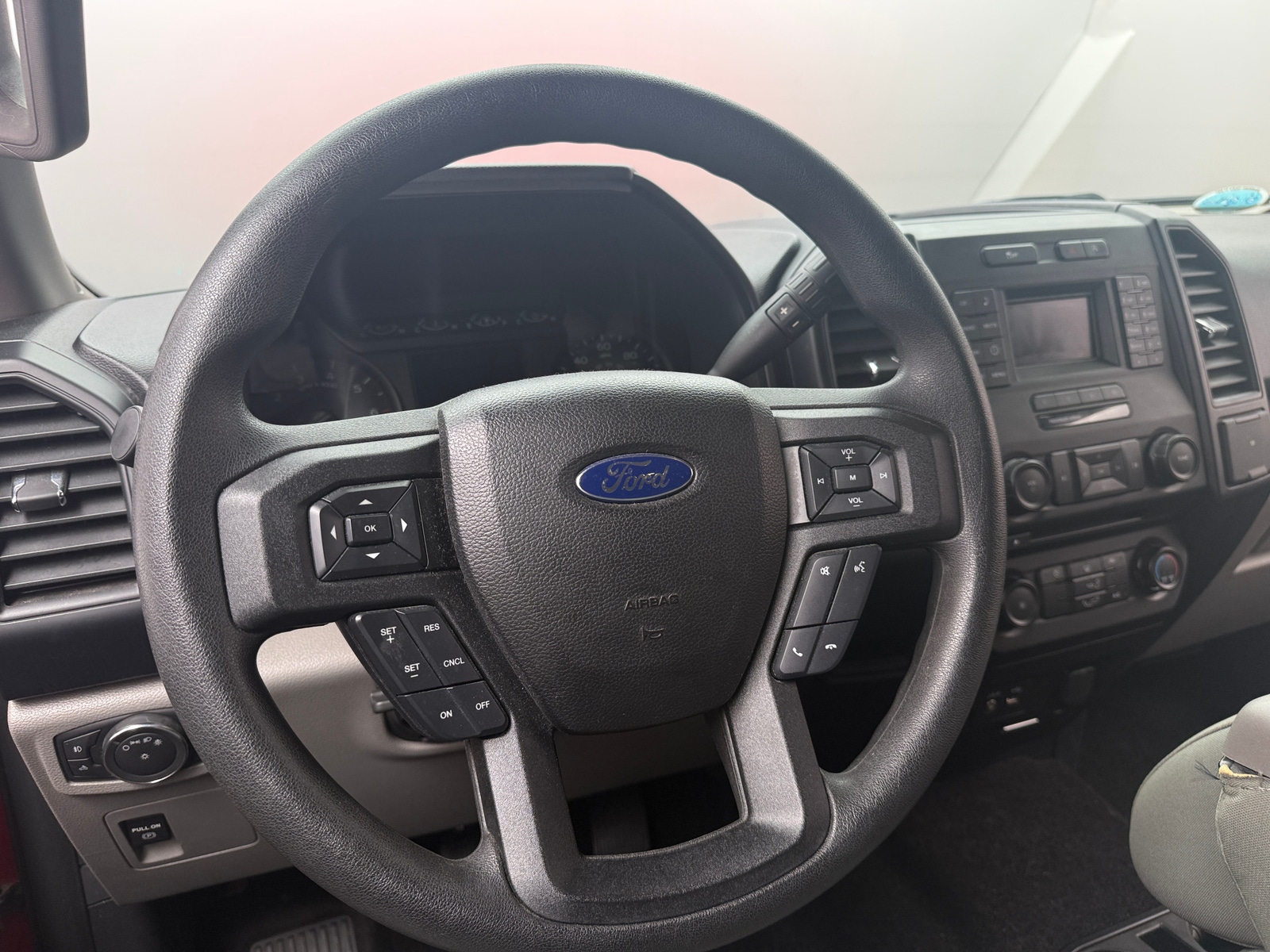 Thumbnail: 2015 Ford Econoline - 5