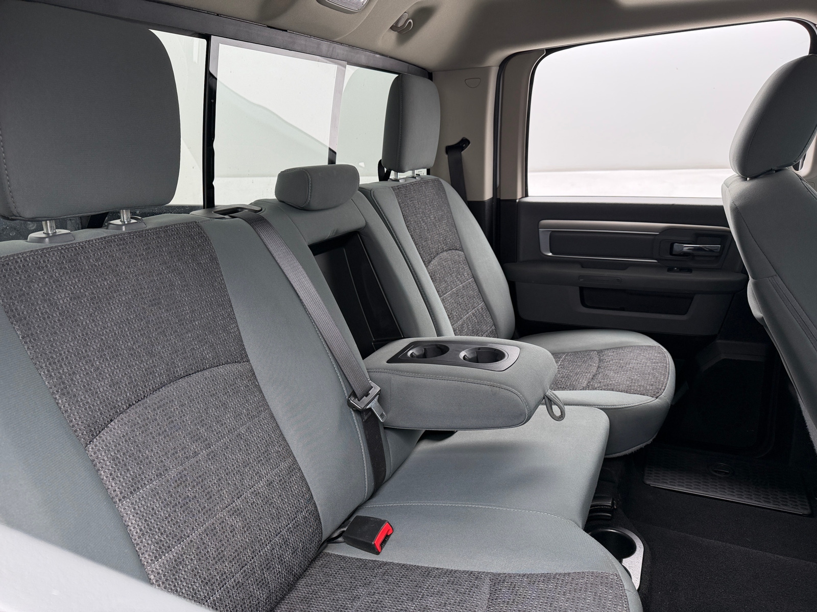 Thumbnail: 2019 RAM 1500 Classic - 6