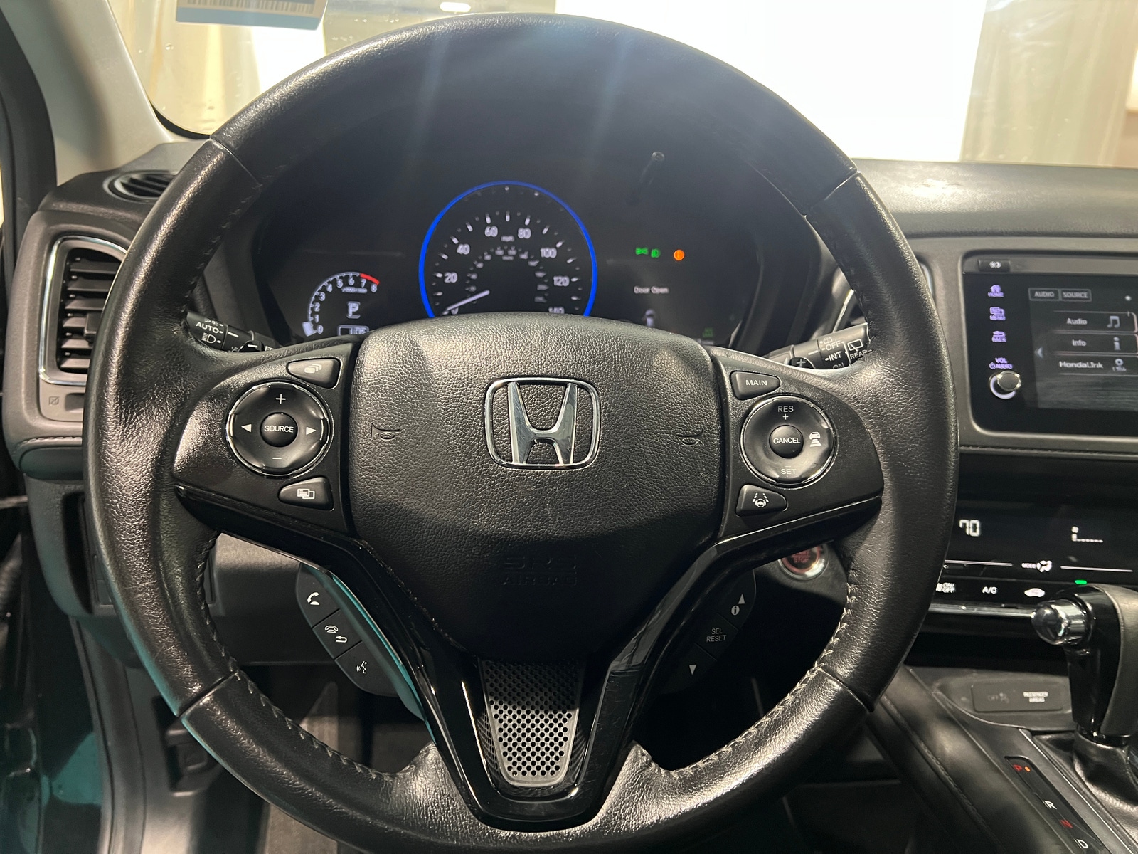 Thumbnail: 2019 Honda HR-V - 4