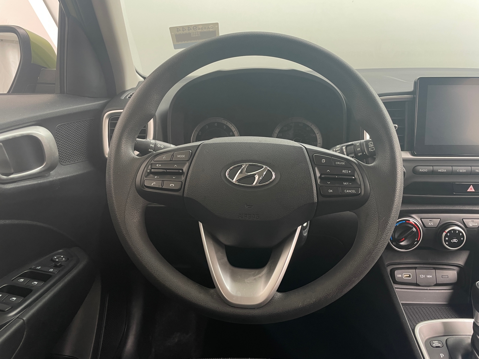 Thumbnail: 2022 Hyundai Venue - 5