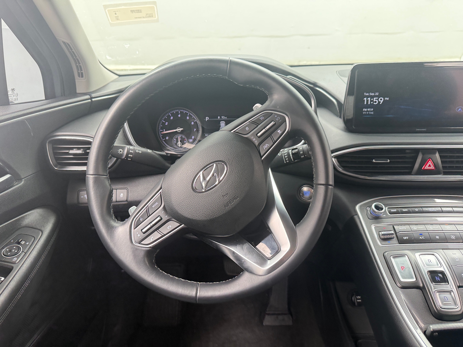 Thumbnail: 2023 Hyundai Santa Fe - 4