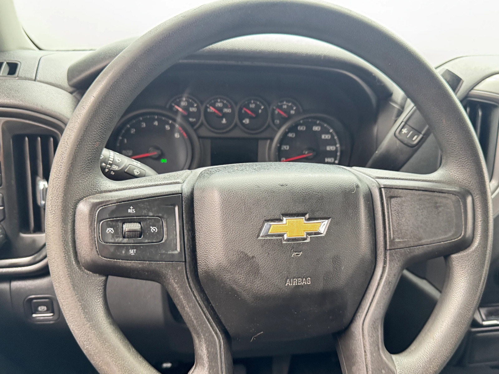 Thumbnail: 2022 Chevrolet Silverado 1500 - 5