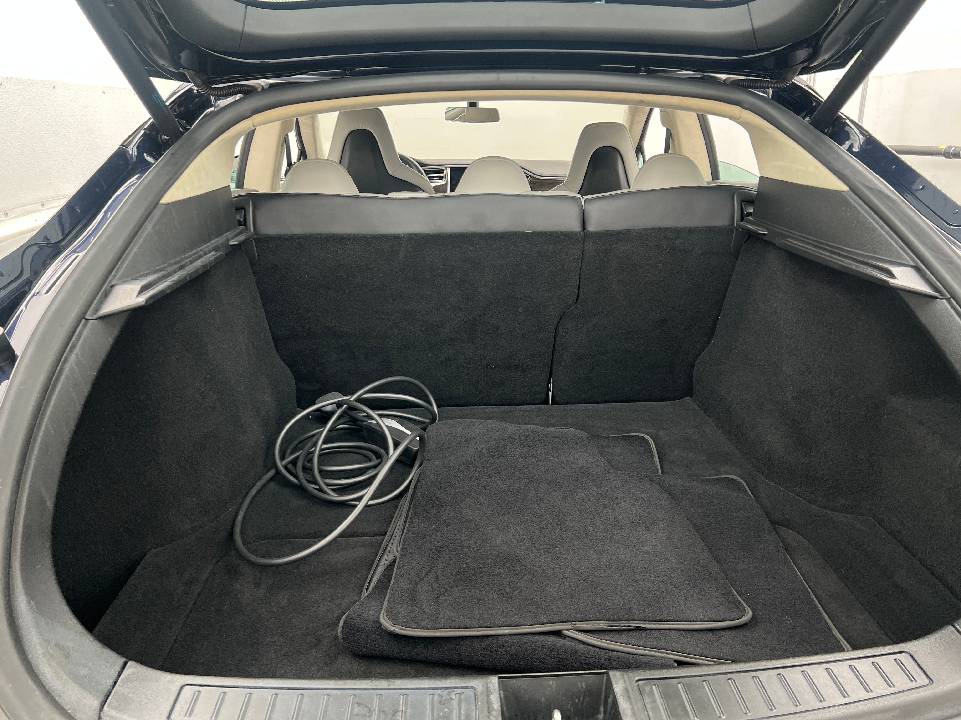Used 2014 Tesla Model S S with VIN 5YJSA1H16EFP30688 for sale in Auburn, WA