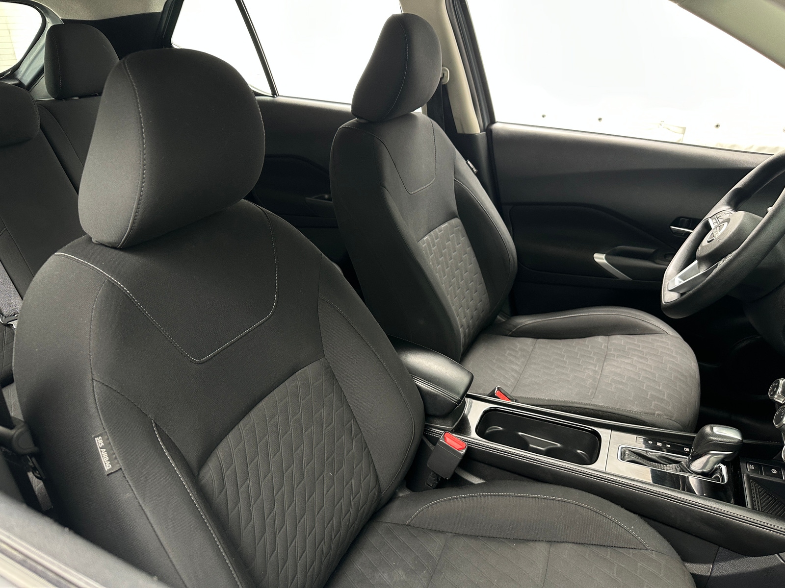 Thumbnail: 2023 Nissan Kicks - 2