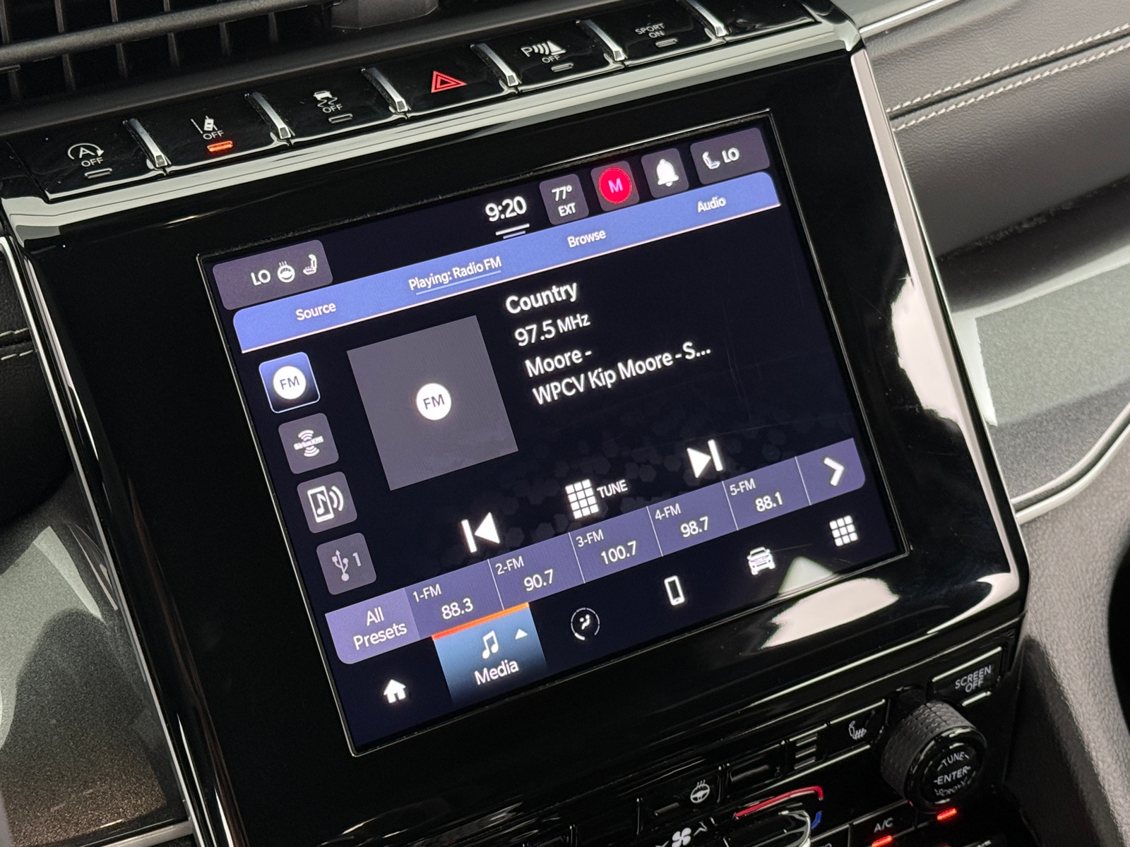 Thumbnail: 2023 Jeep Grand Cherokee - 3