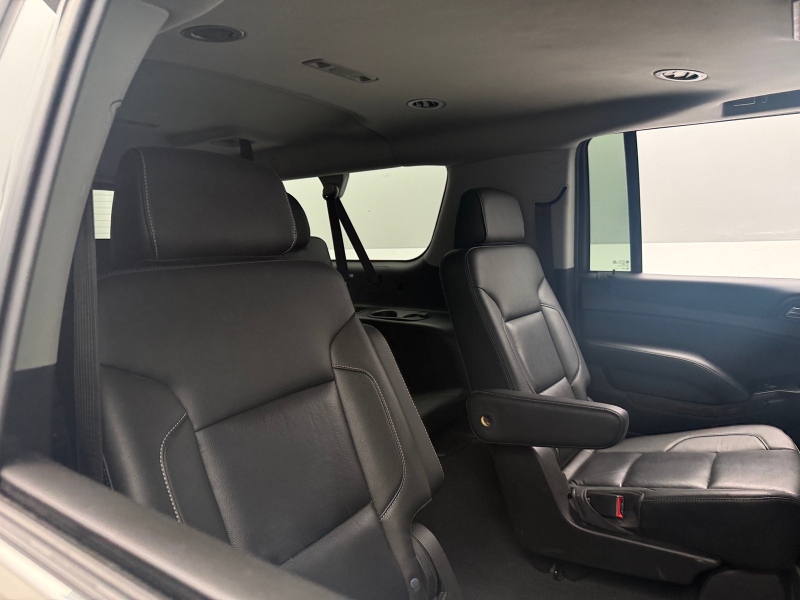 Thumbnail: 2020 Chevrolet Suburban - 5