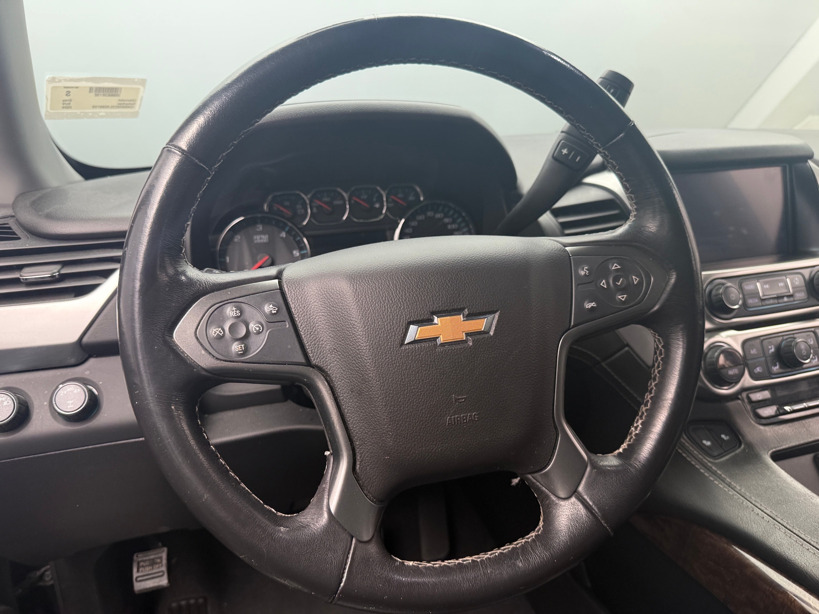 Thumbnail: 2020 Chevrolet Suburban - 4