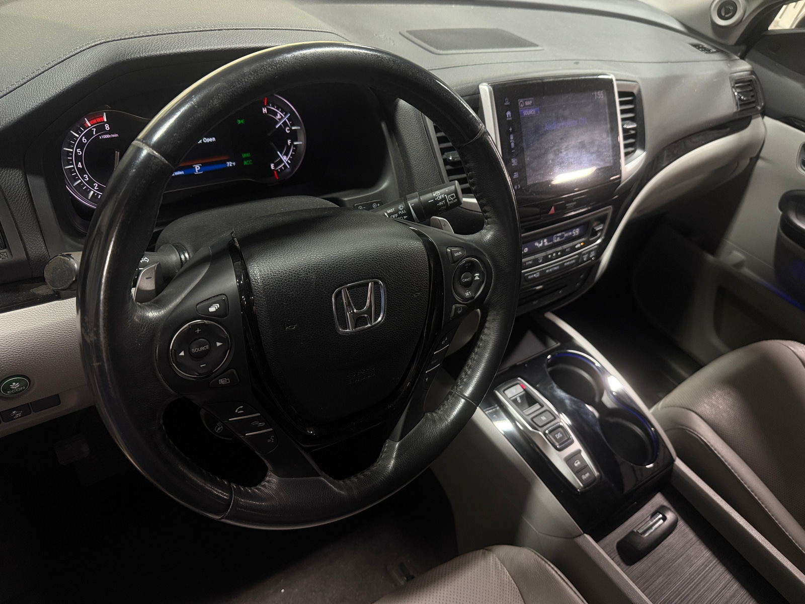 Thumbnail: 2017 Honda Pilot - 5