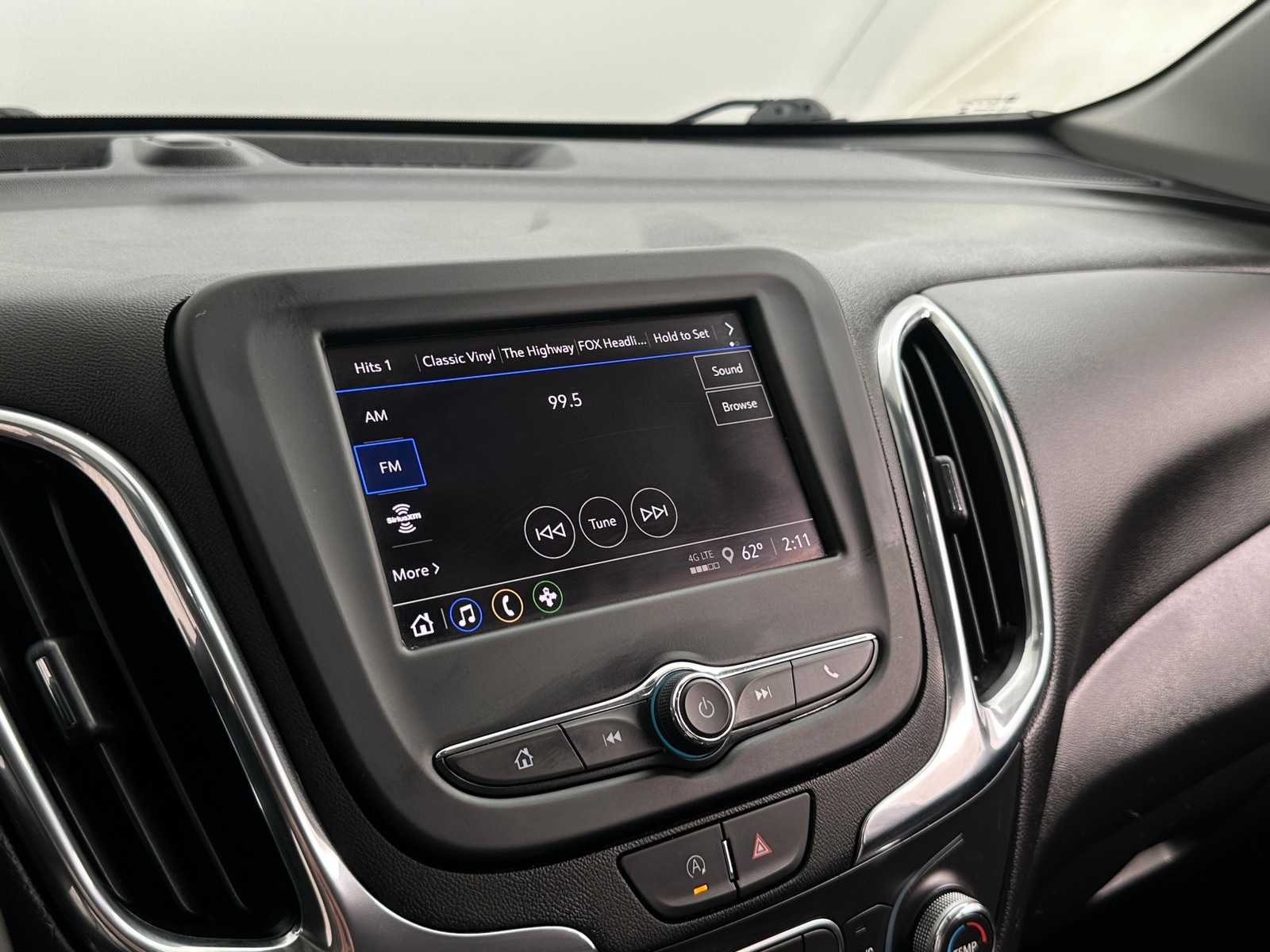 Thumbnail: 2023 Chevrolet Equinox - 4