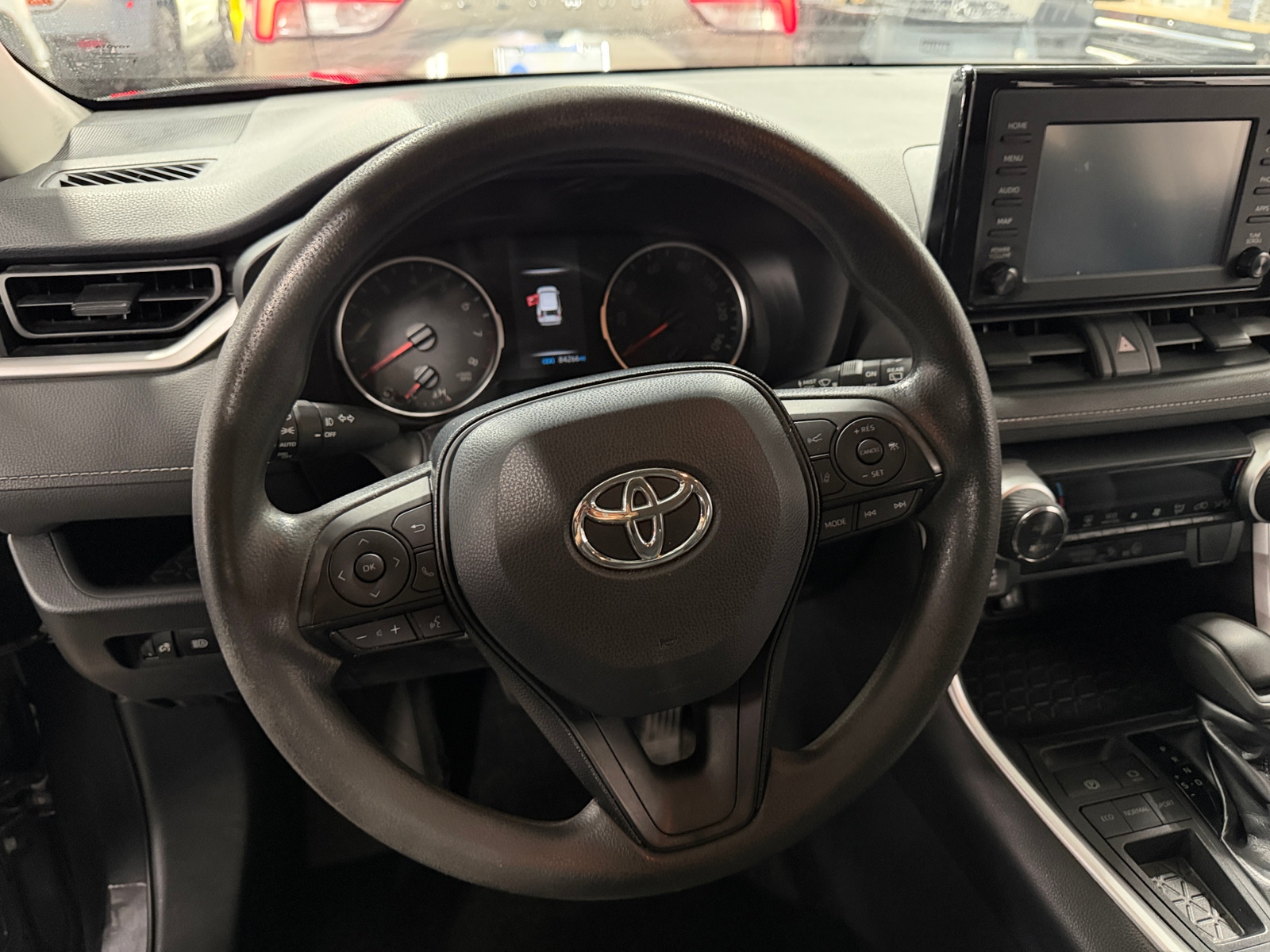 Thumbnail: 2019 Toyota RAV4 - 5