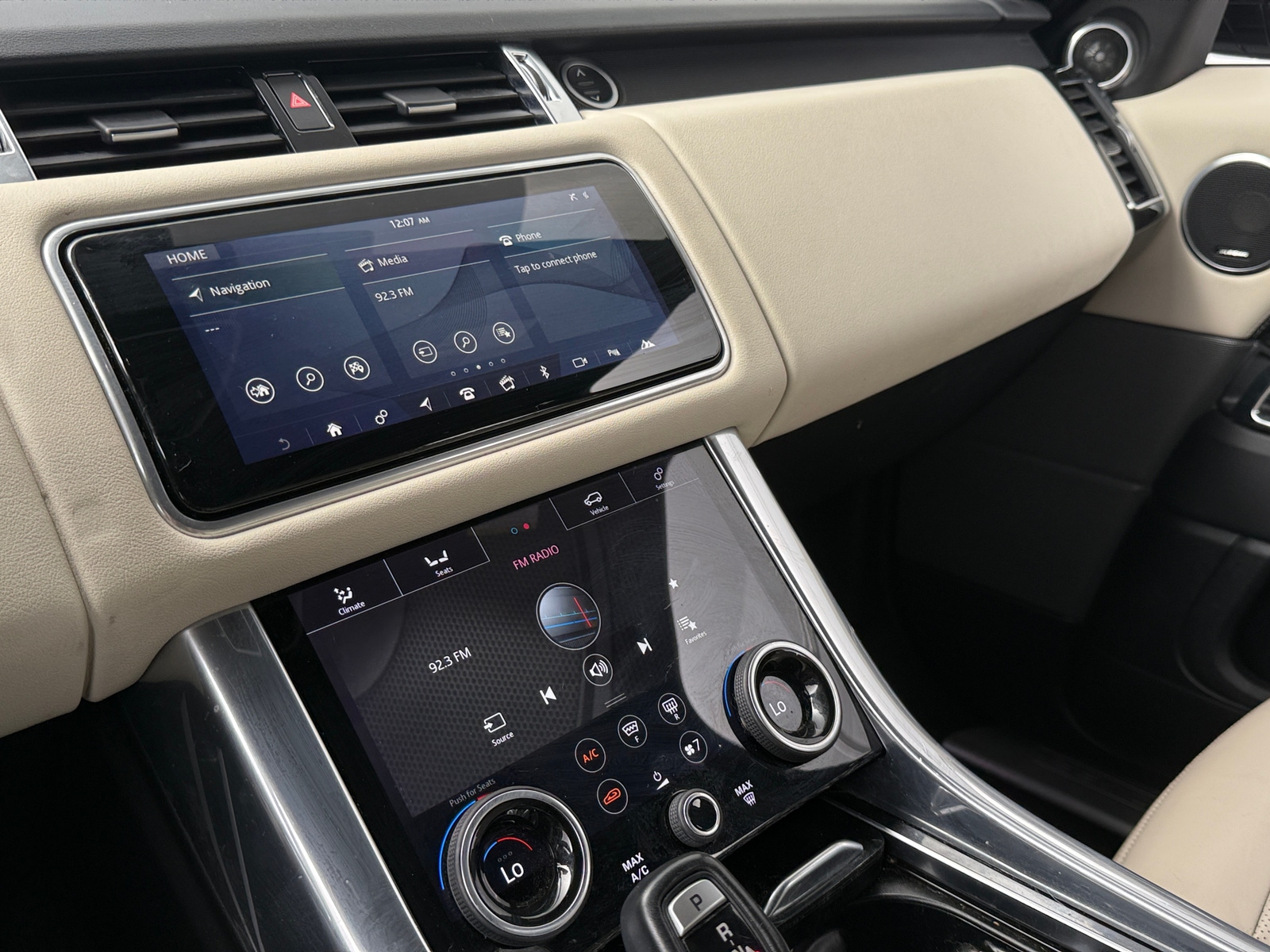 Thumbnail: 2020 Land Rover Range Rover Sport - 4