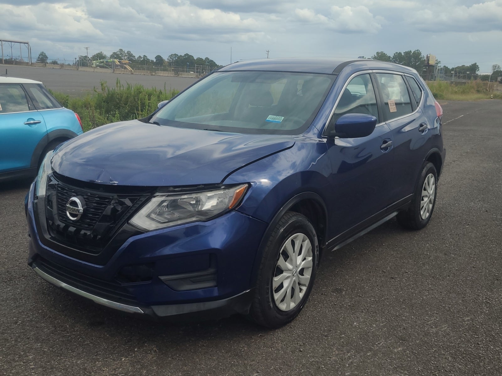 2017 Nissan Rogue S