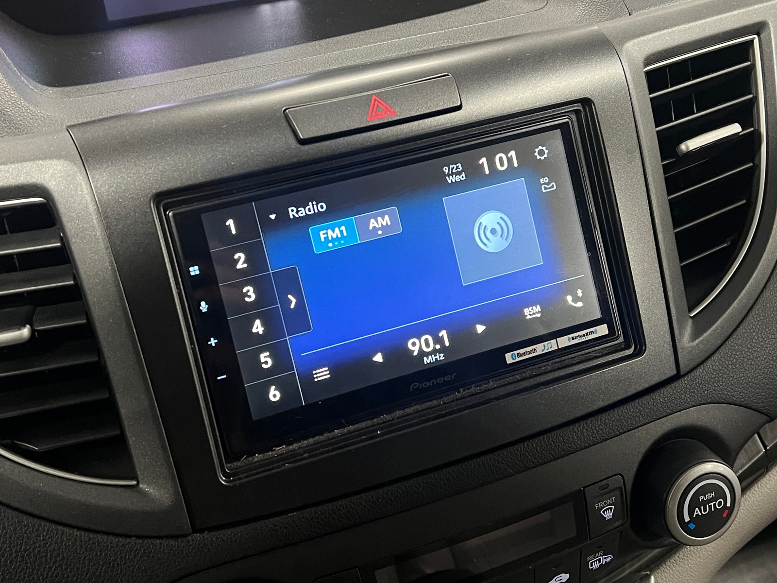 Thumbnail: 2014 Honda CR-V - 3