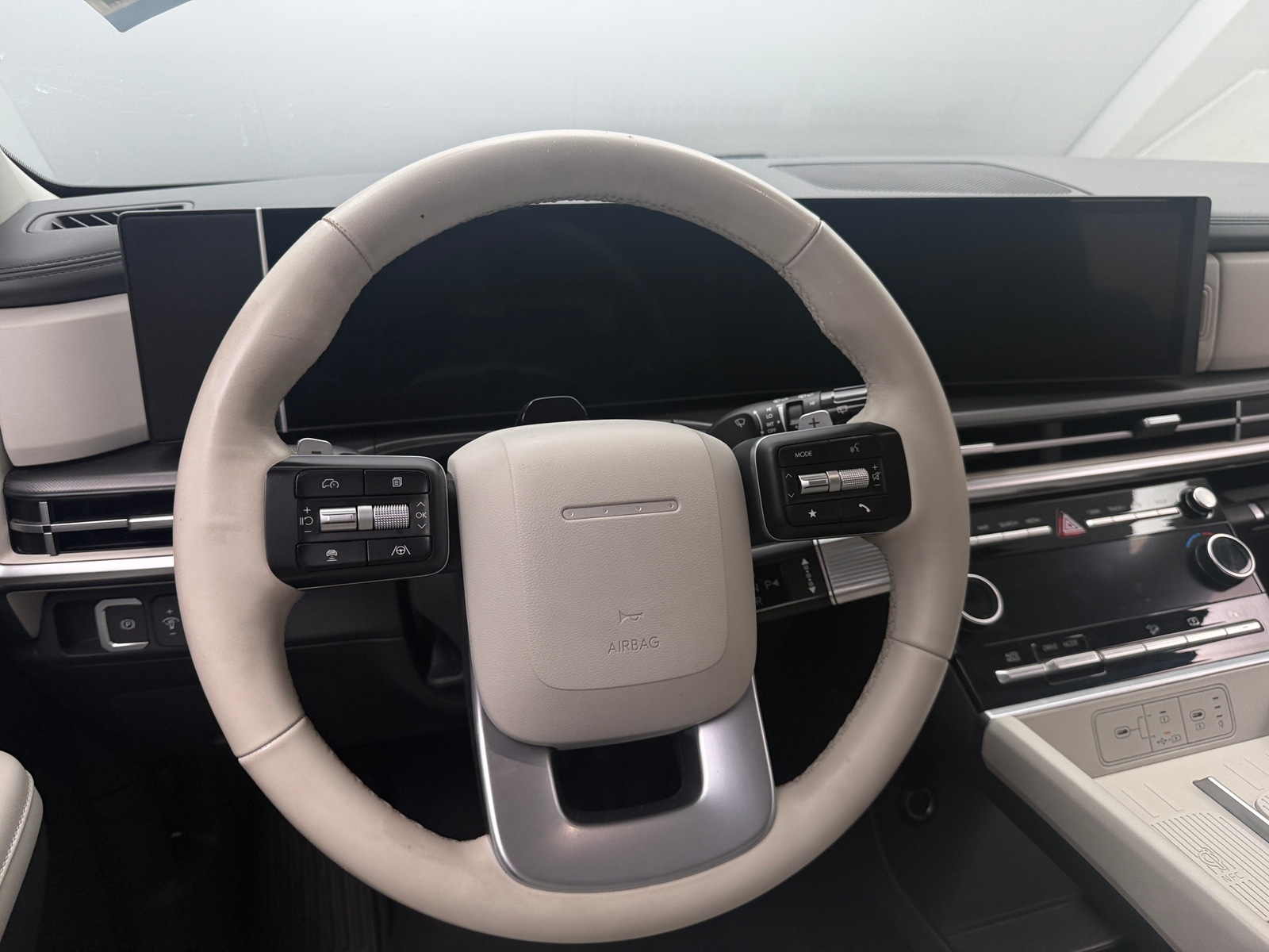 Thumbnail: 2025 Hyundai Santa Fe - 4