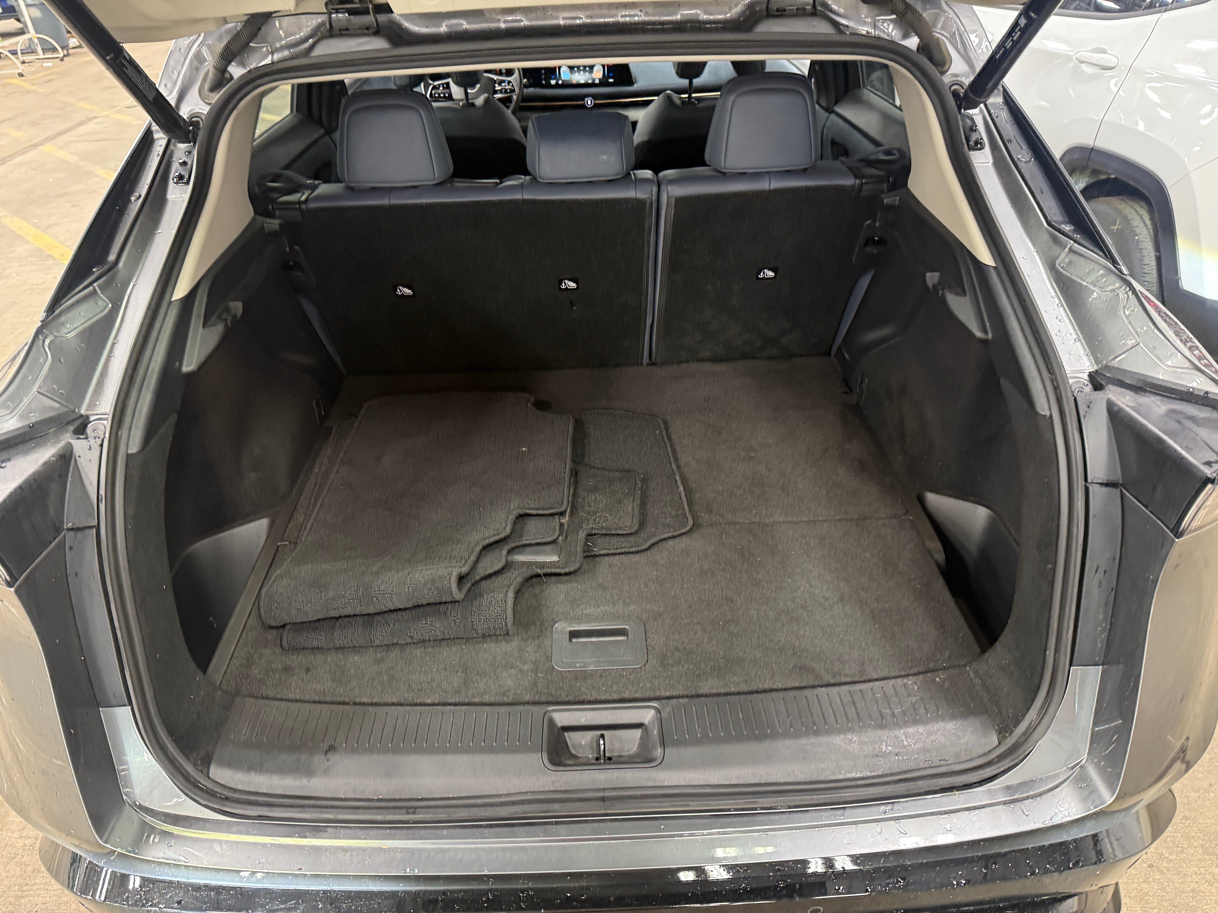 Used 2023 Nissan Ariya Platinum+ with VIN JN1DF0CDXPM704758 for sale in Auburn, WA