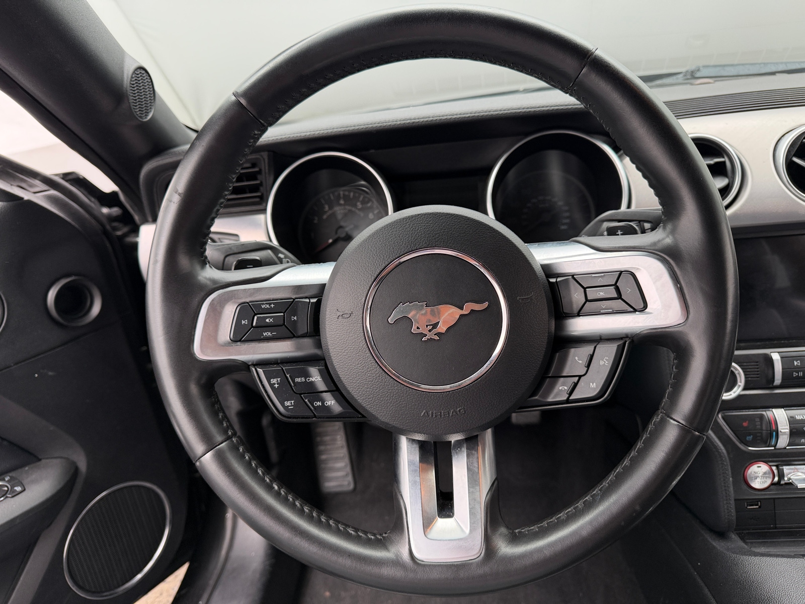 Thumbnail: 2020 Ford Mustang - 3