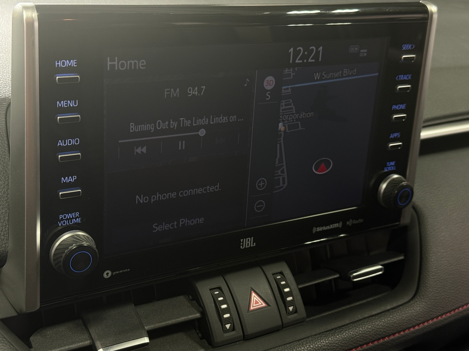 Thumbnail: 2021 Toyota RAV4 - 4