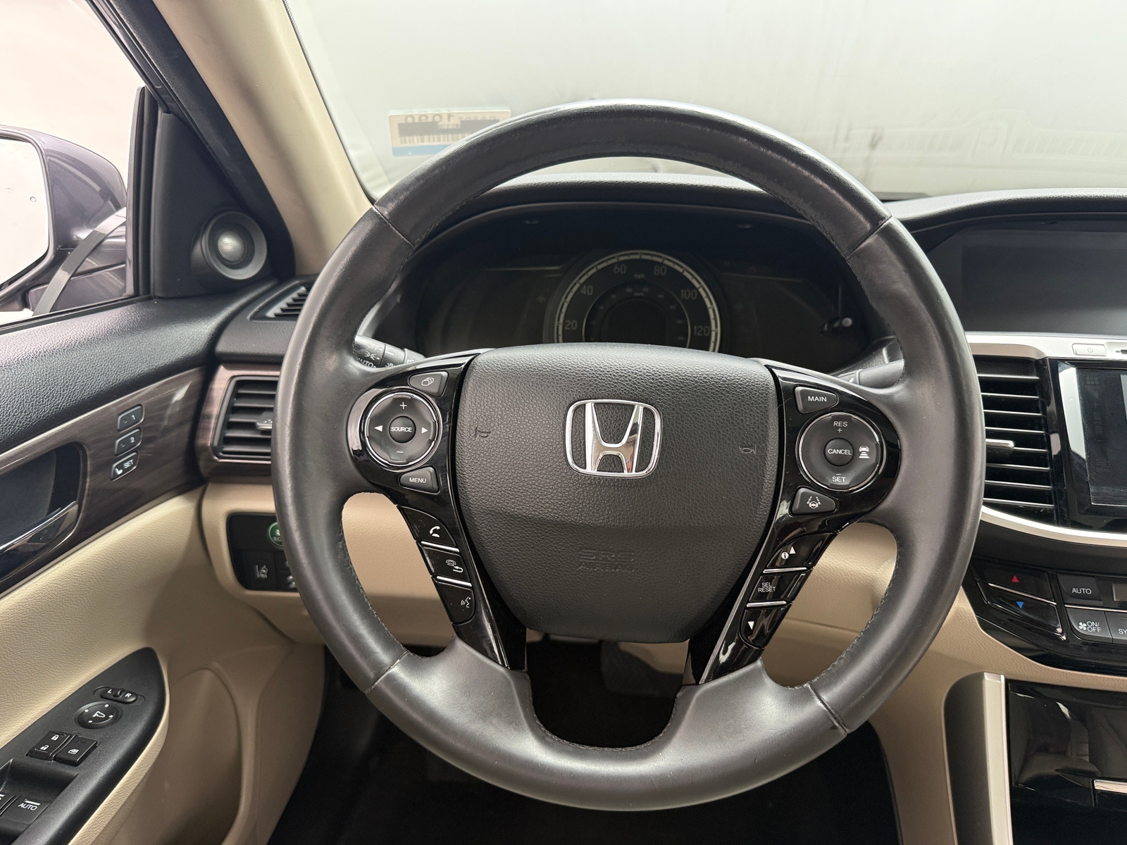 Thumbnail: 2017 Honda Accord - 4
