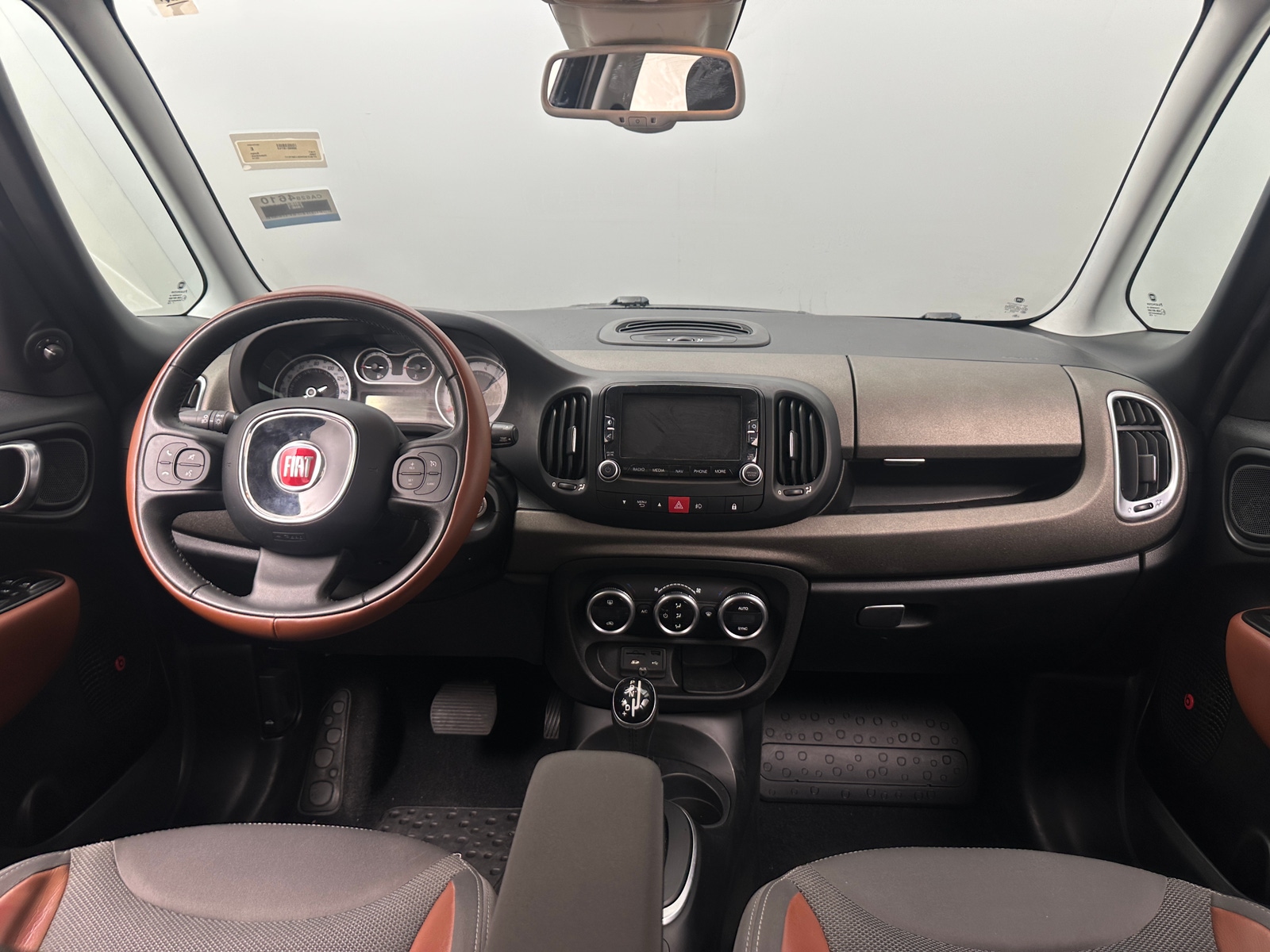 Thumbnail: 2014 Fiat 500L - 3