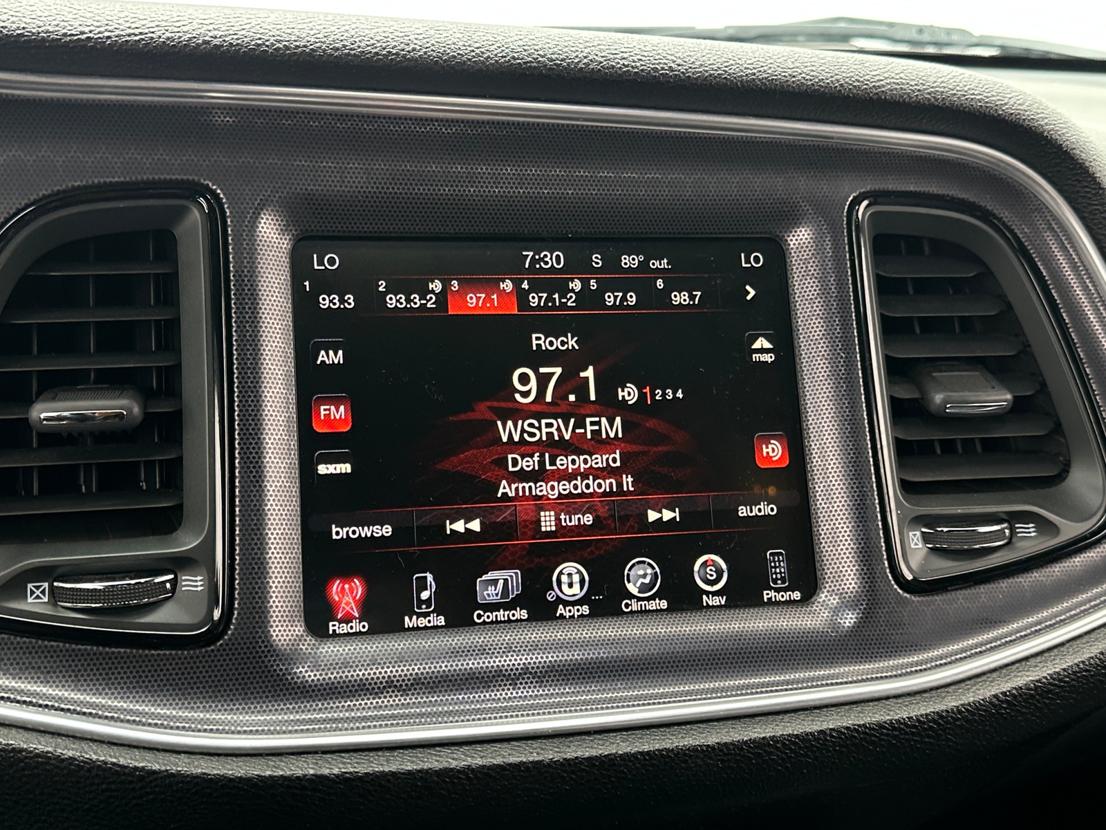 Thumbnail: 2016 Dodge Challenger - 2
