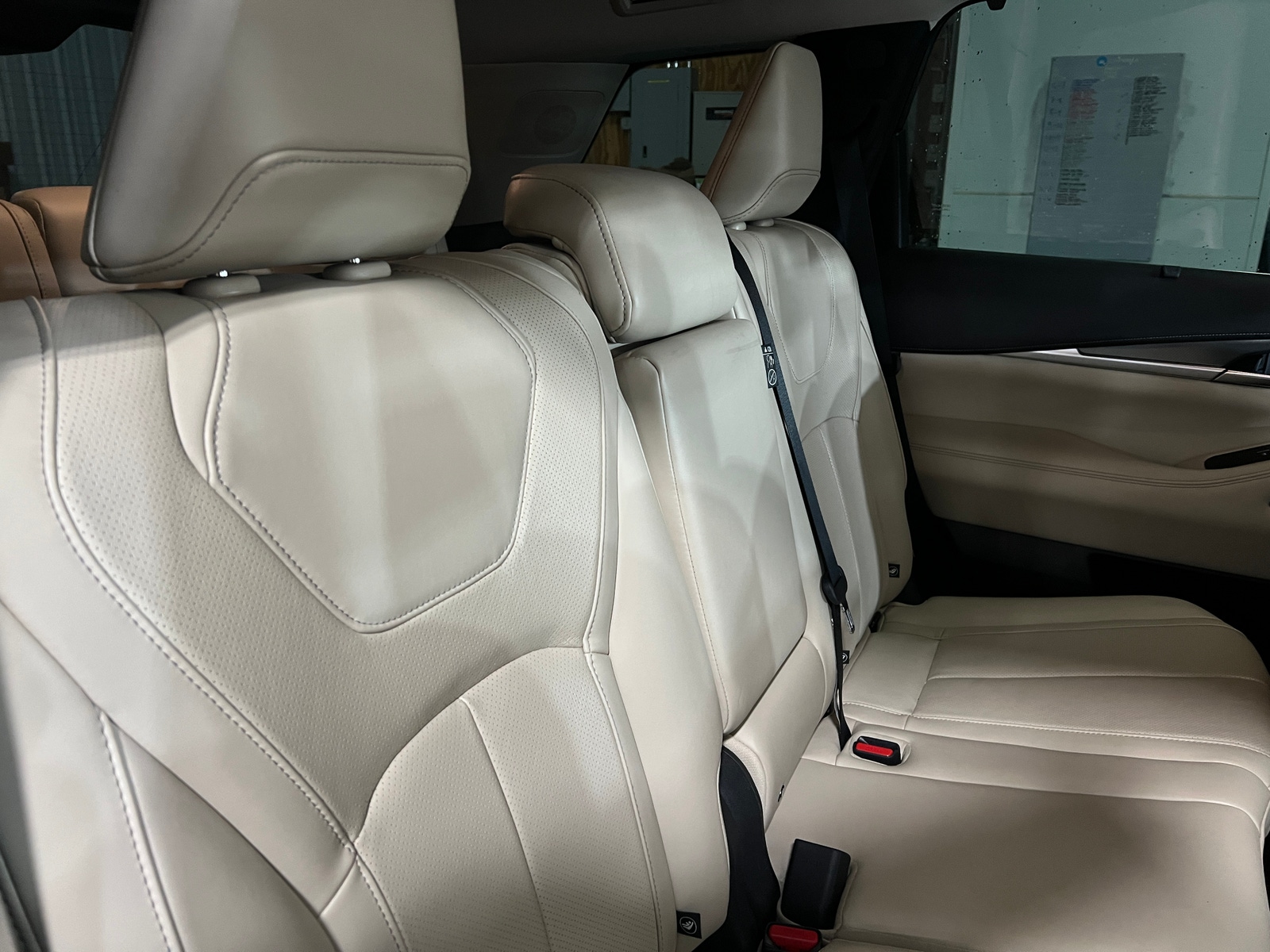 Thumbnail: 2024 INFINITI QX60 - 5