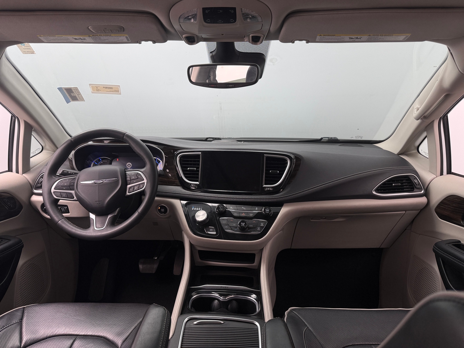 Thumbnail: 2023 Chrysler Pacifica - 2