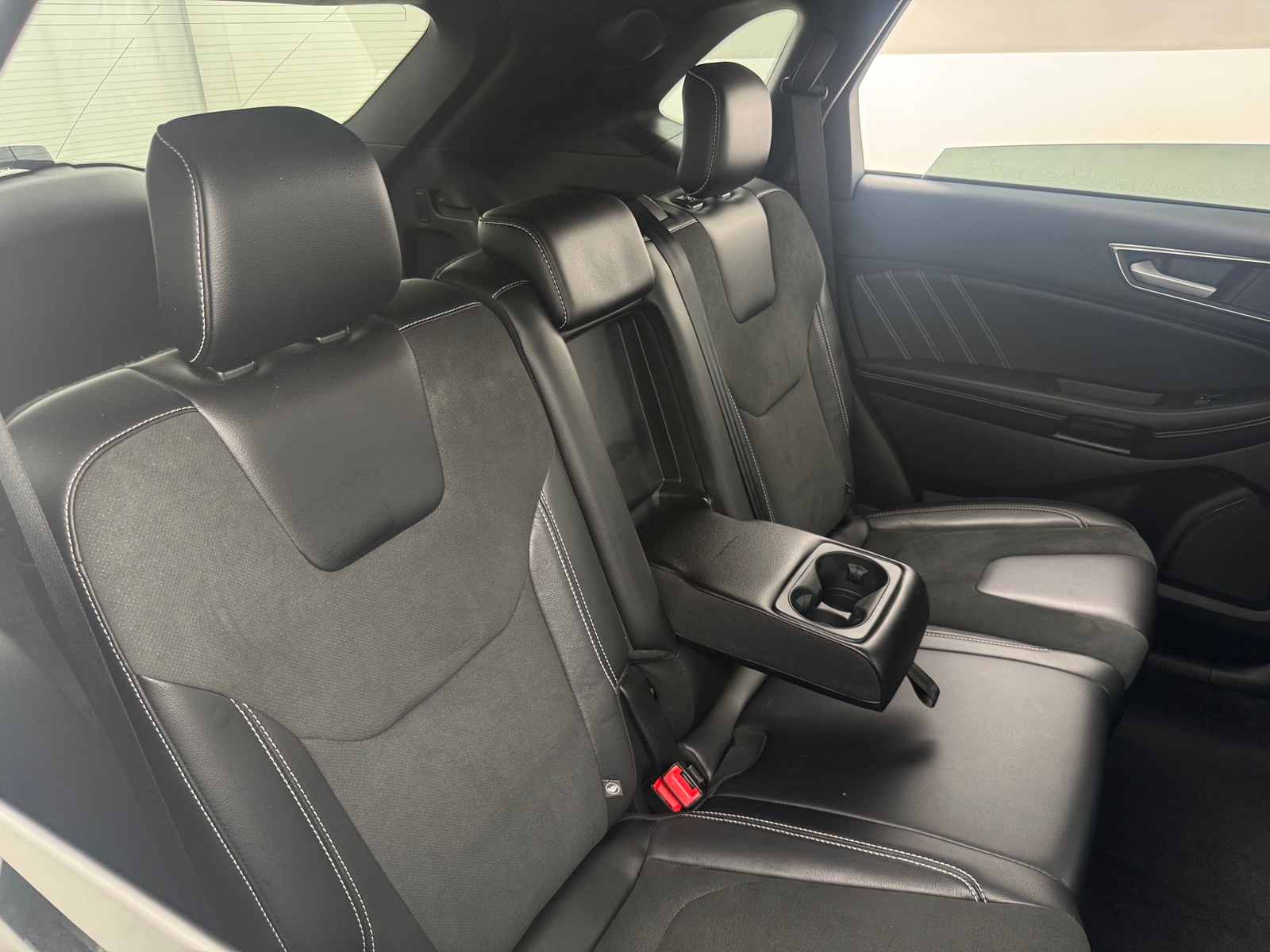 Thumbnail: 2022 Ford Edge - 5