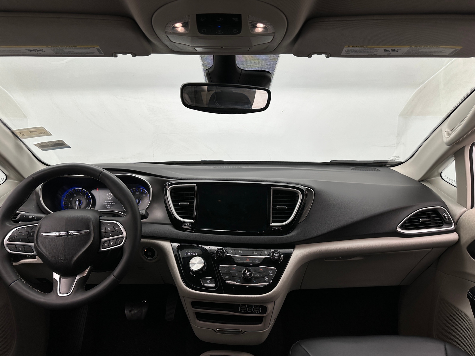 Thumbnail: 2024 Chrysler Pacifica - 2