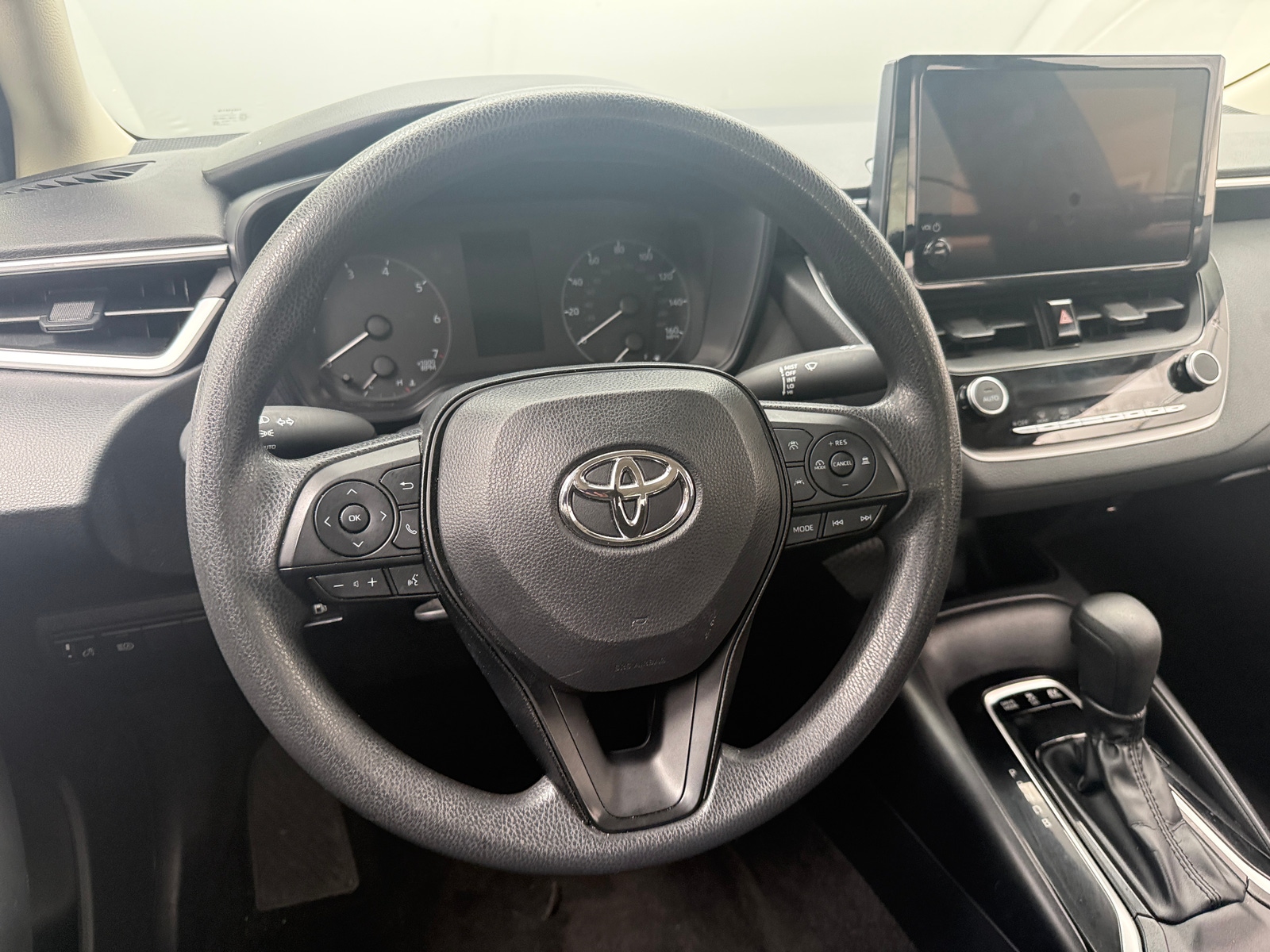 Thumbnail: 2025 Toyota Corolla - 5