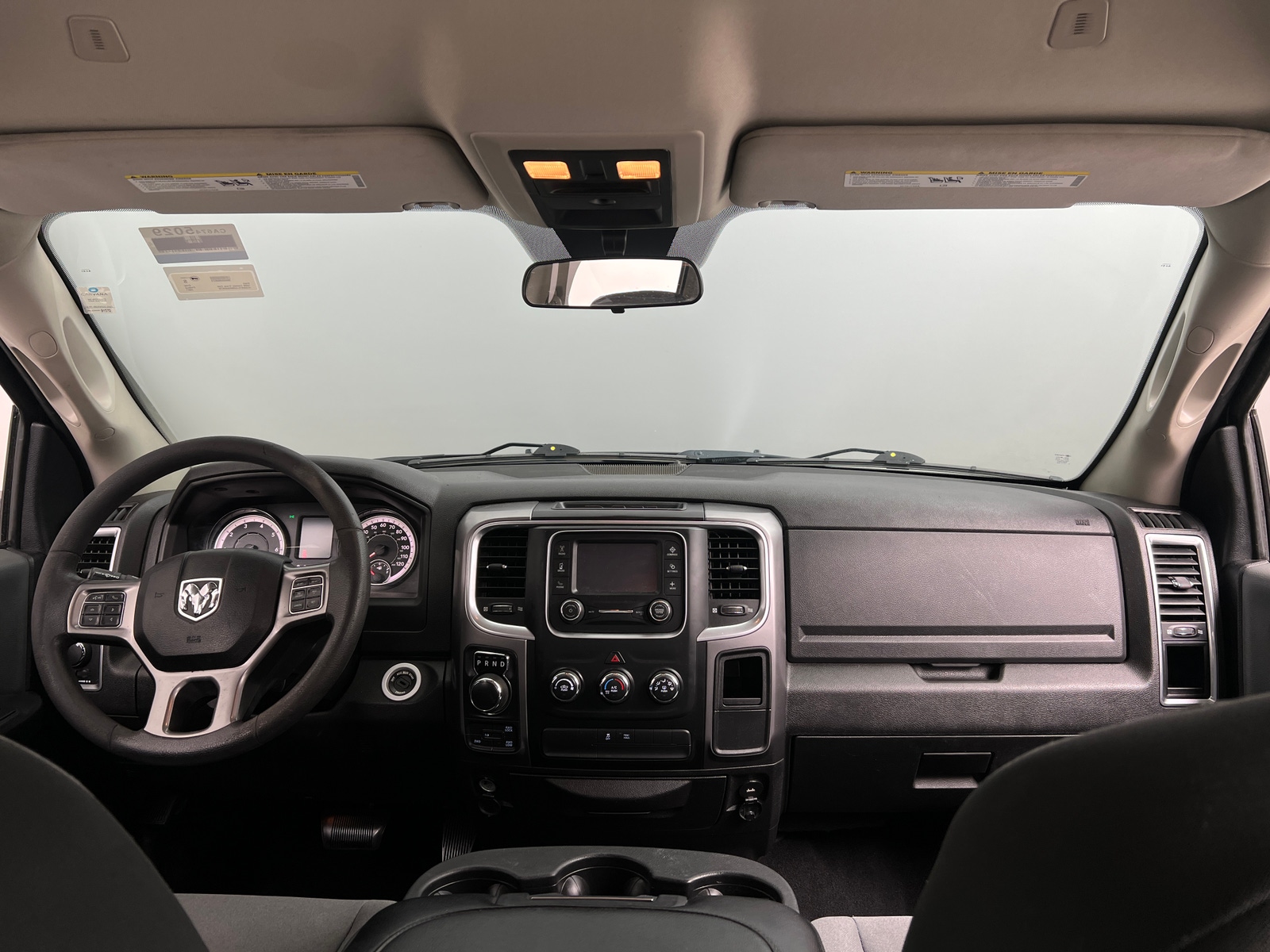 Thumbnail: 2021 RAM 1500 Classic - 3