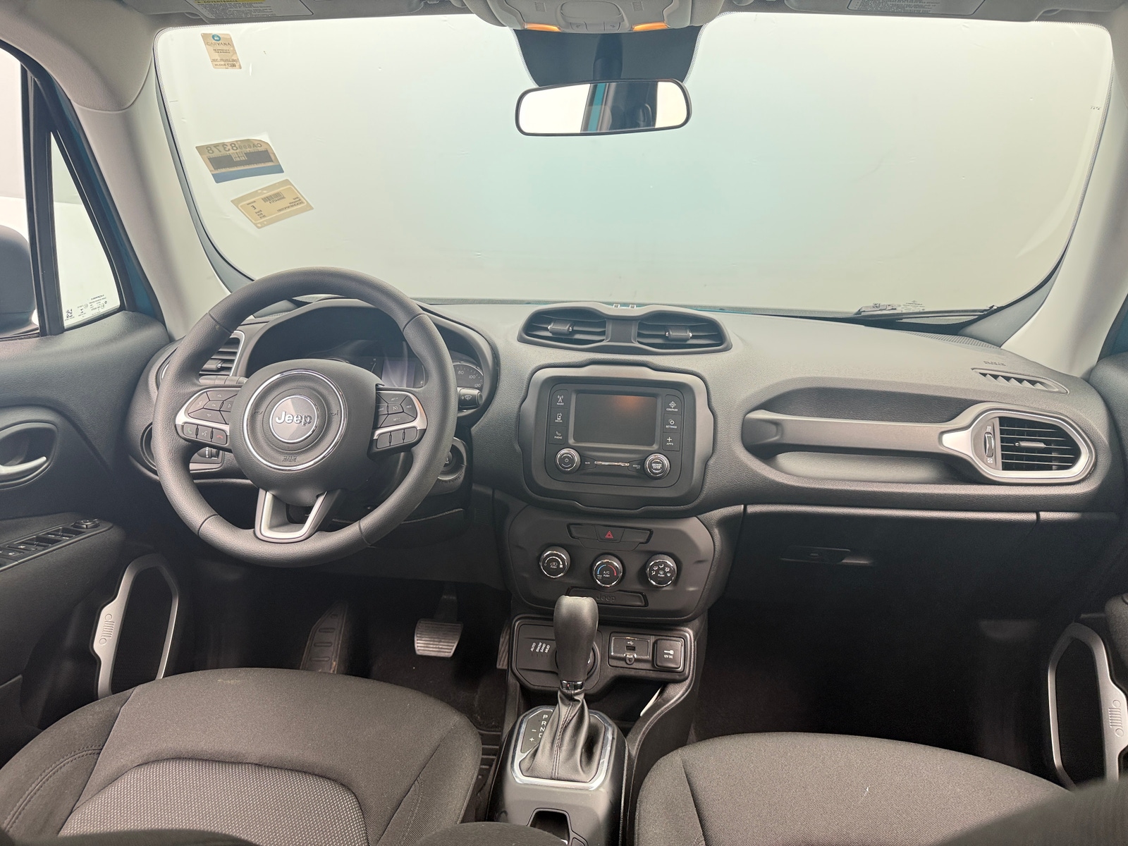 Thumbnail: 2019 Jeep Renegade - 3