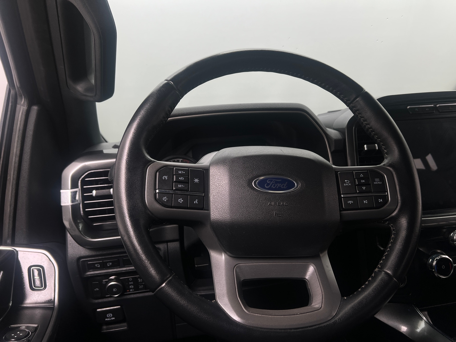 Thumbnail: 2022 Ford Econoline - 5