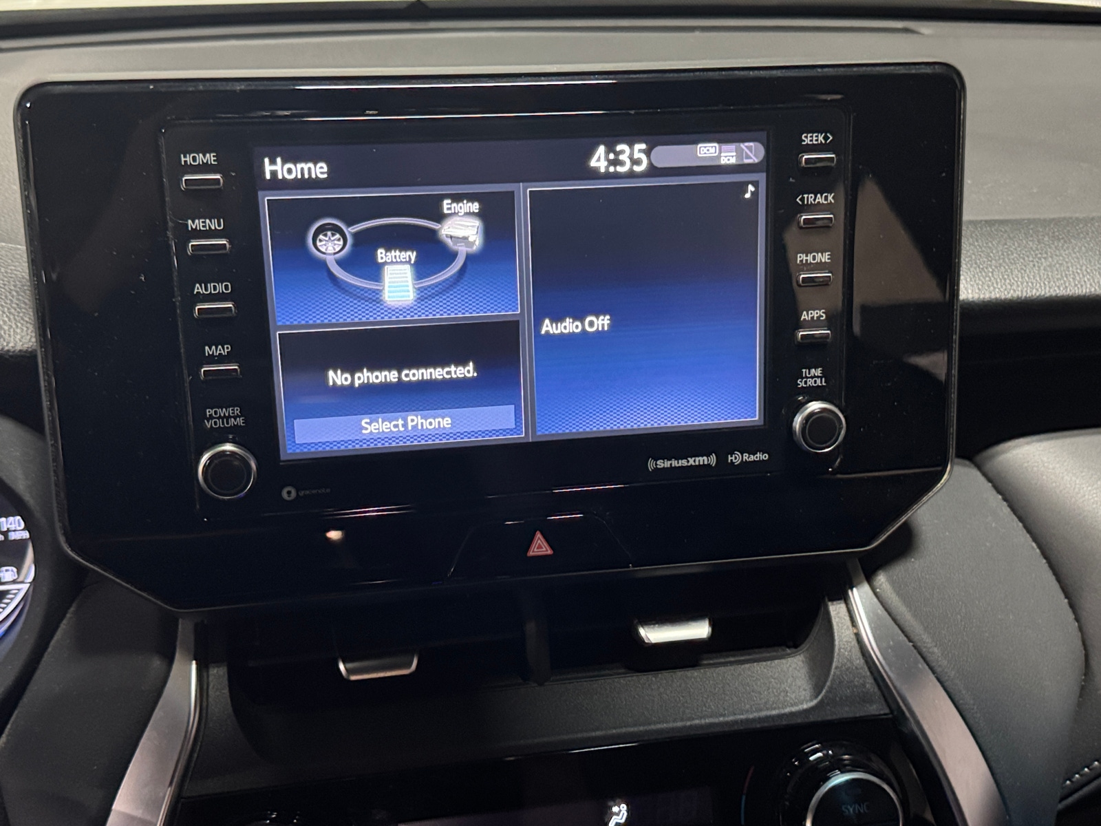 Thumbnail: 2021 Toyota Venza - 4