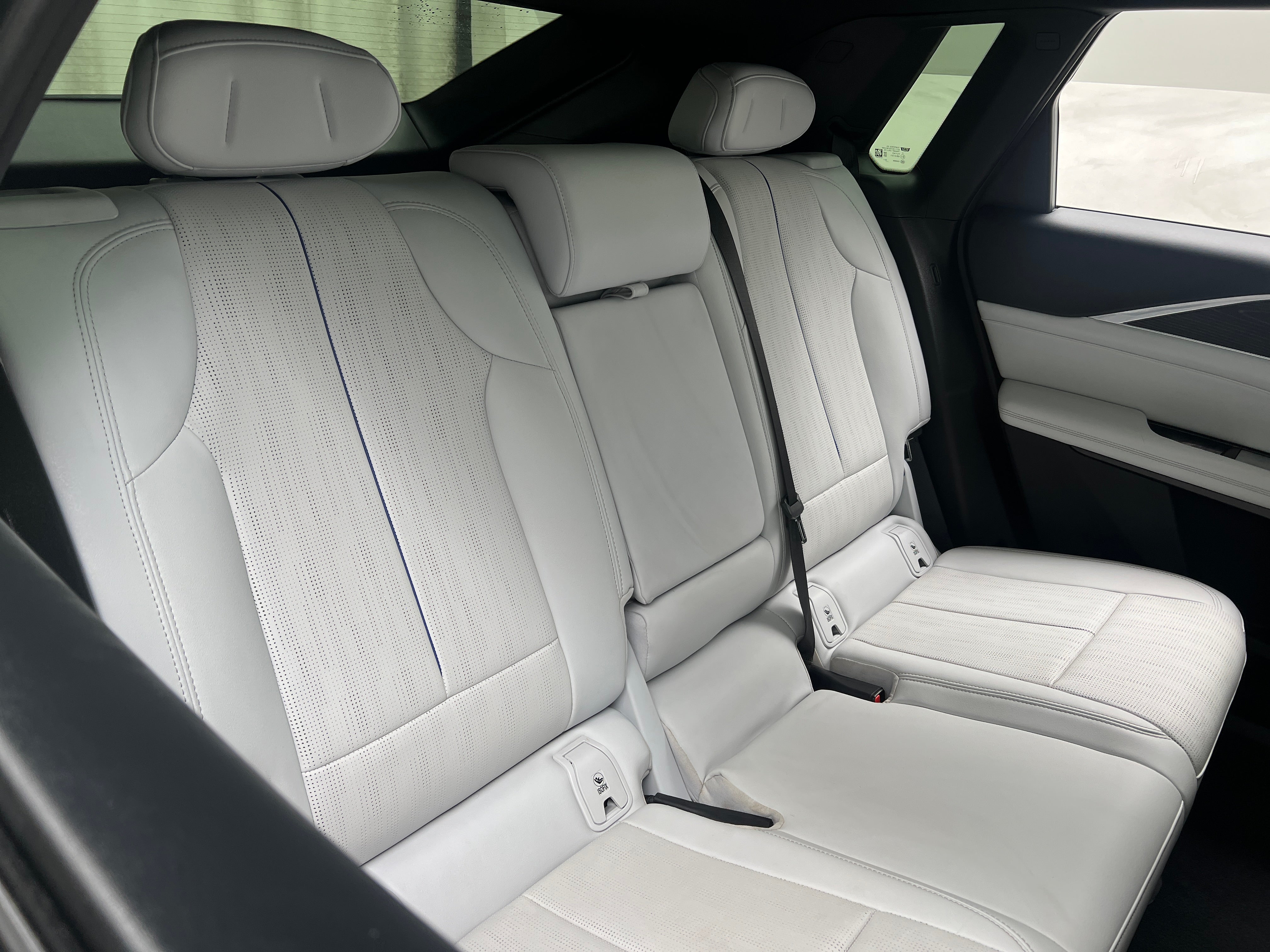 2024 Cadillac LYRIQ Luxury 1