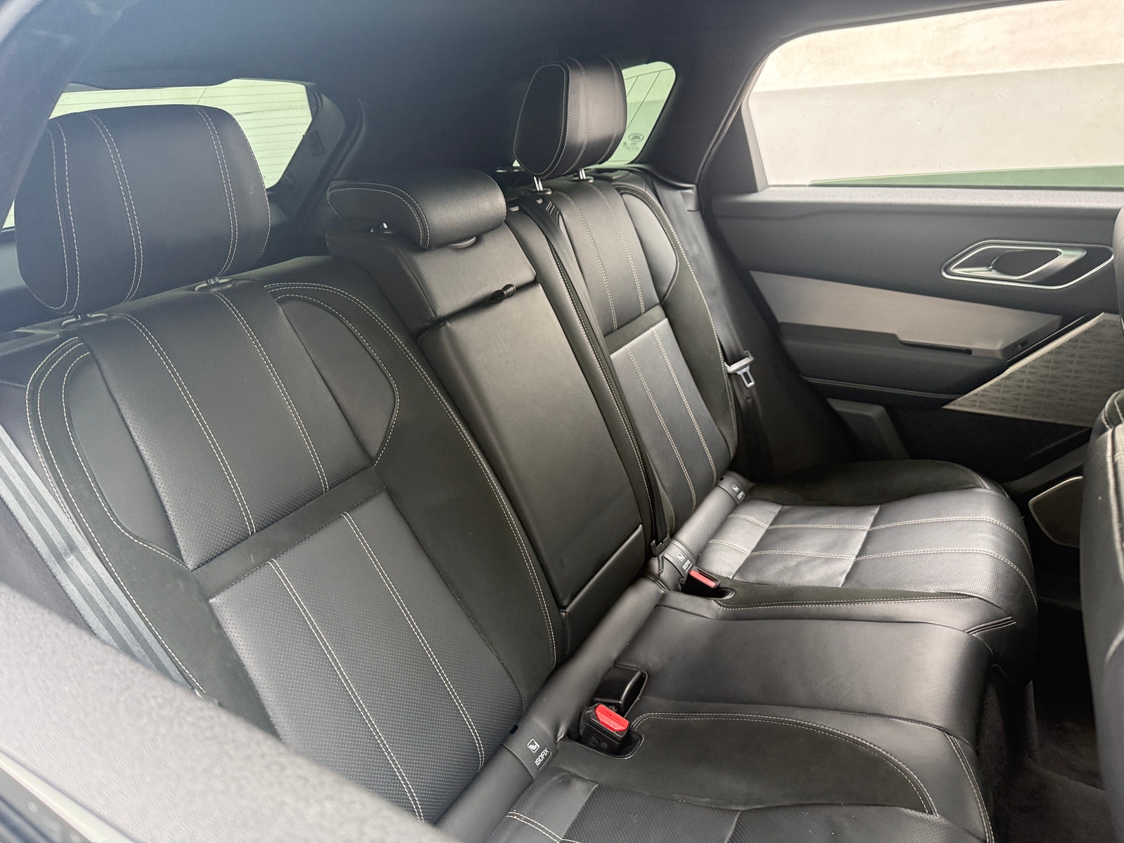 Thumbnail: 2020 Land Rover Range Rover Velar - 6