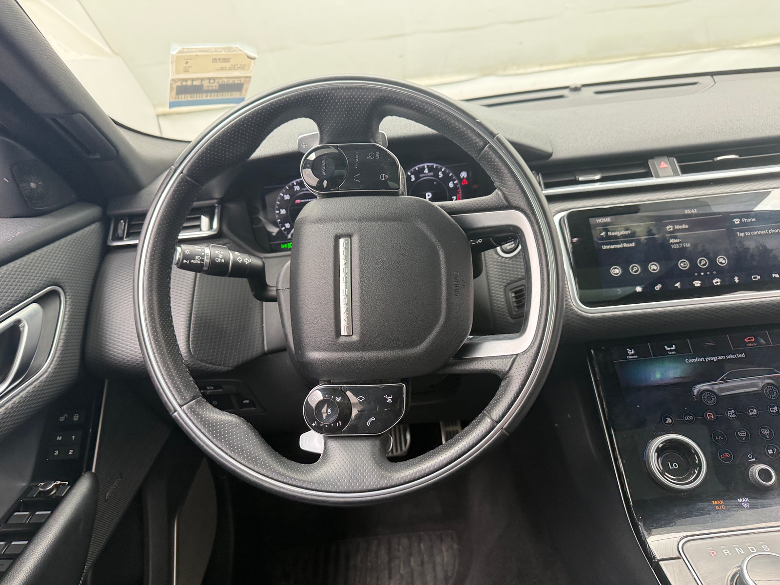 Thumbnail: 2020 Land Rover Range Rover Velar - 5