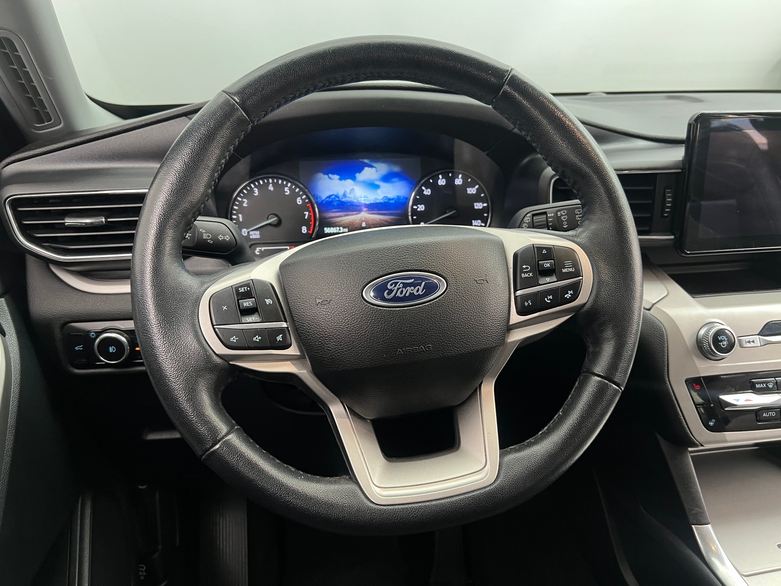 Thumbnail: 2023 Ford Explorer - 4