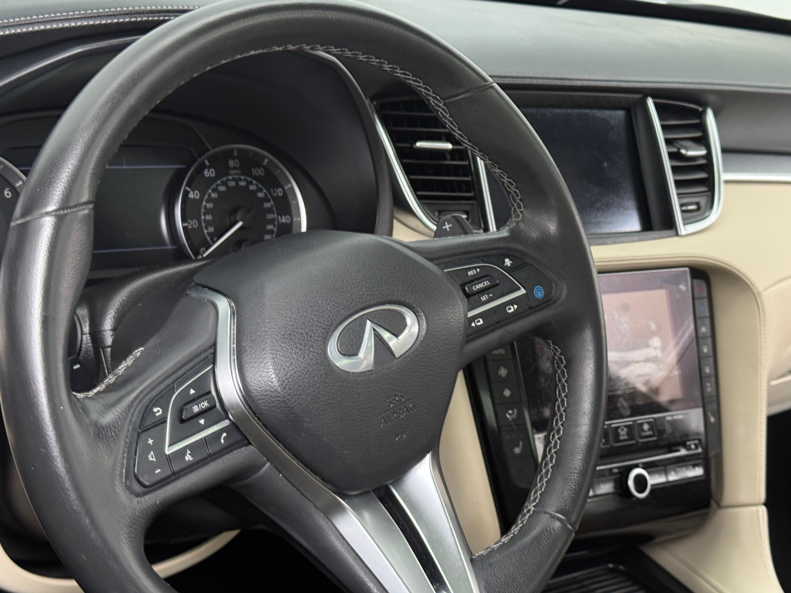 Thumbnail: 2021 INFINITI QX50 - 4