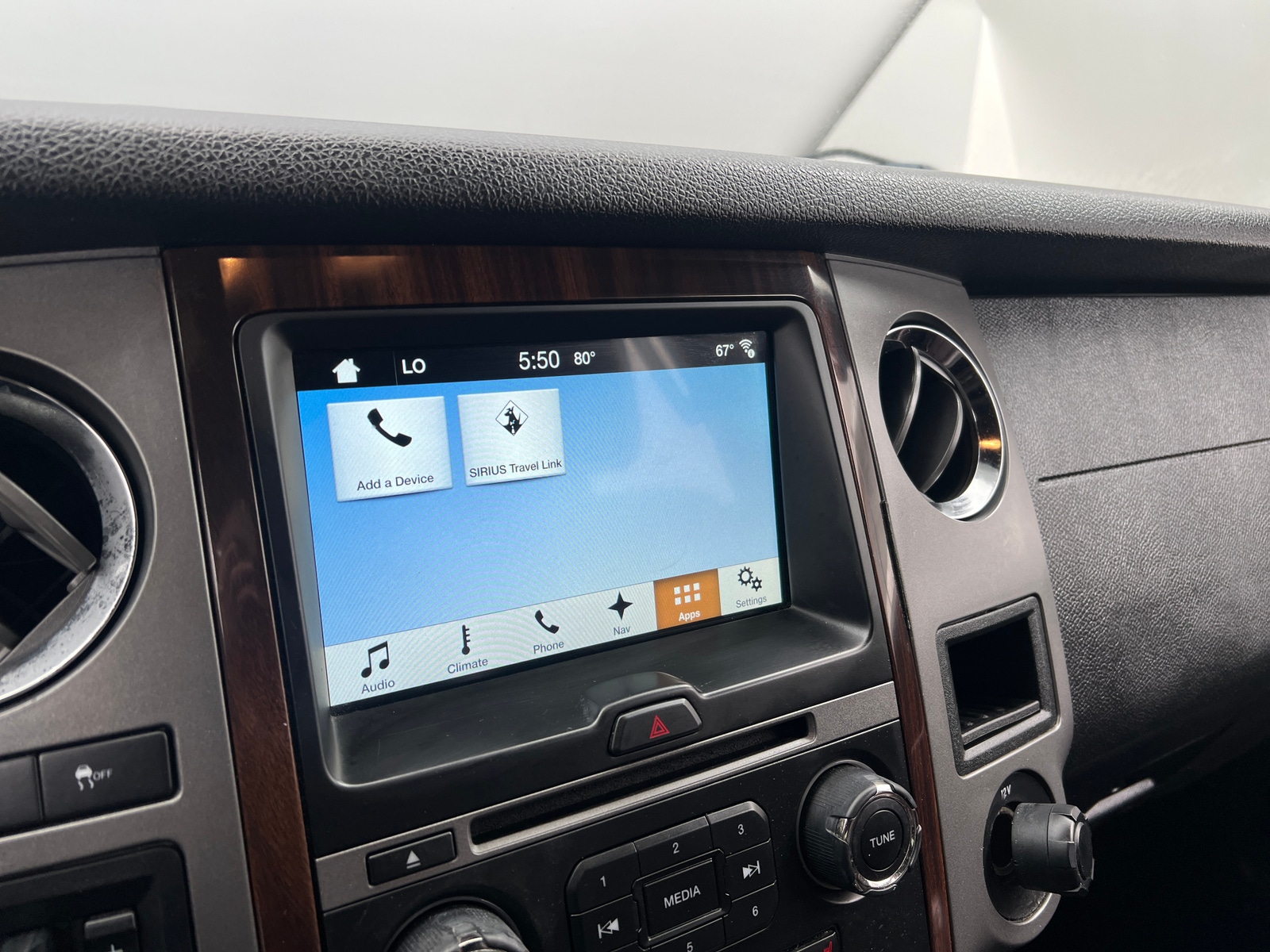 Thumbnail: 2016 Ford Expedition - 3