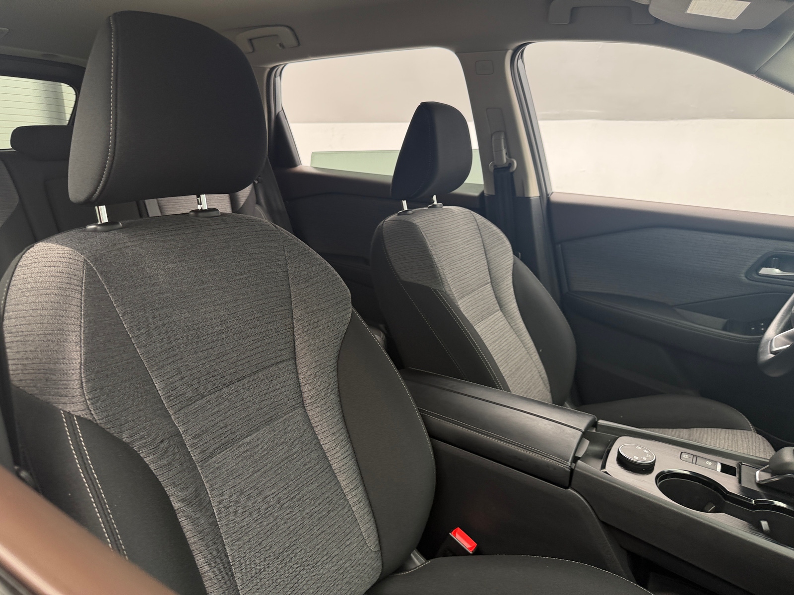 Thumbnail: 2023 Nissan Rogue - 2