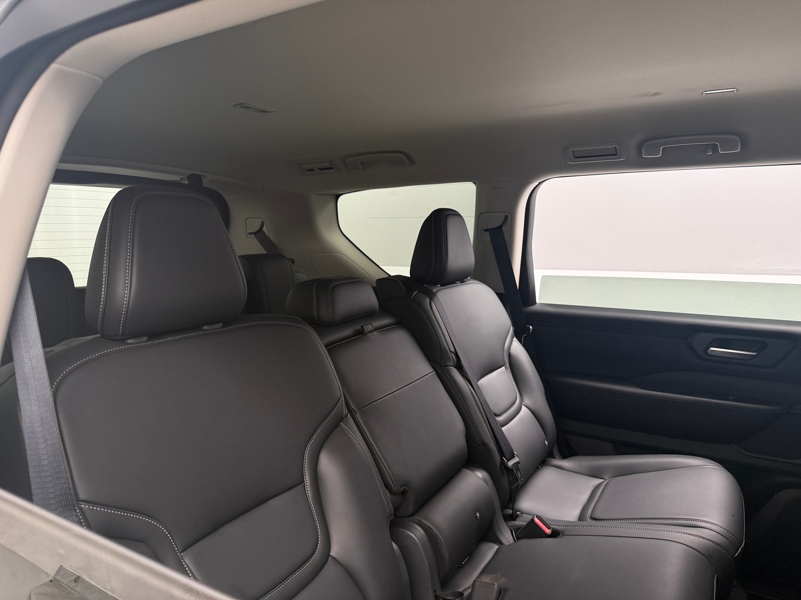 Thumbnail: 2026 Nissan Armada - 5