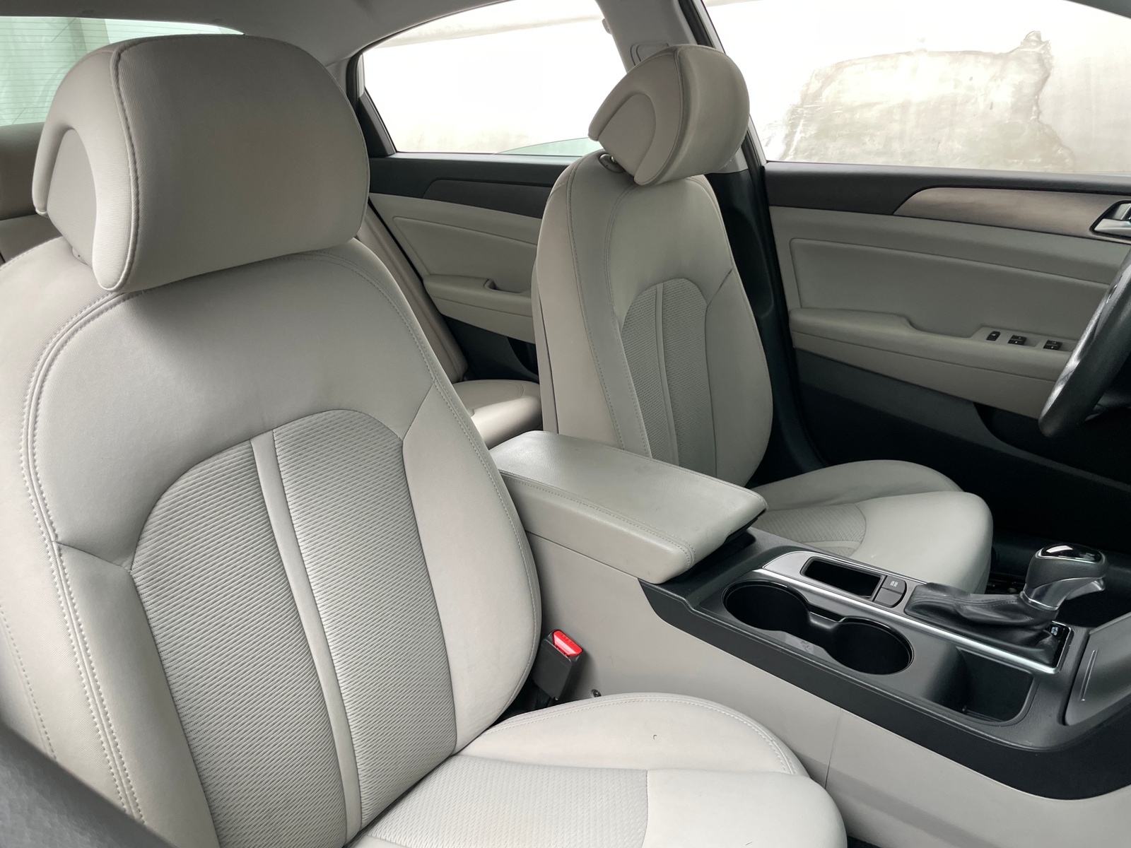 Thumbnail: 2015 Hyundai Sonata - 2