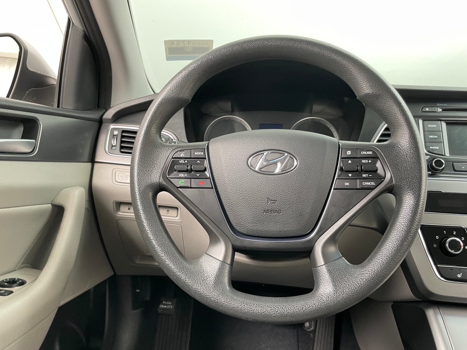 Thumbnail: 2015 Hyundai Sonata - 5