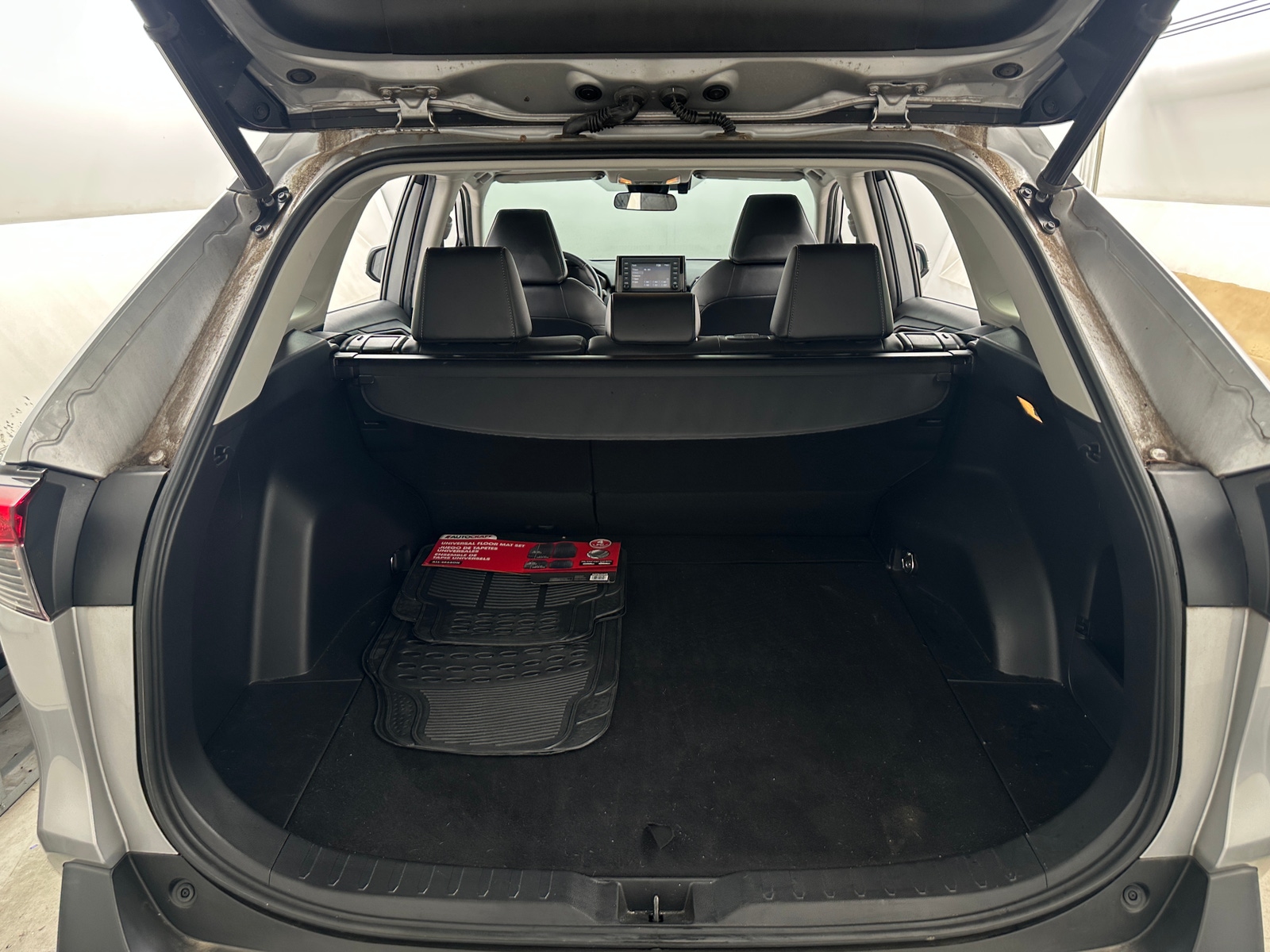 Thumbnail: 2019 Toyota RAV4 - 7