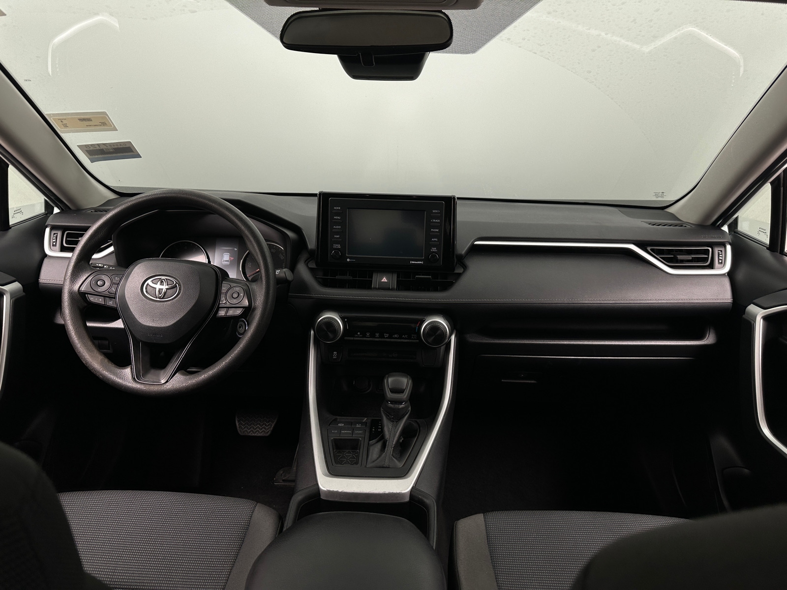 Thumbnail: 2022 Toyota RAV4 - 3