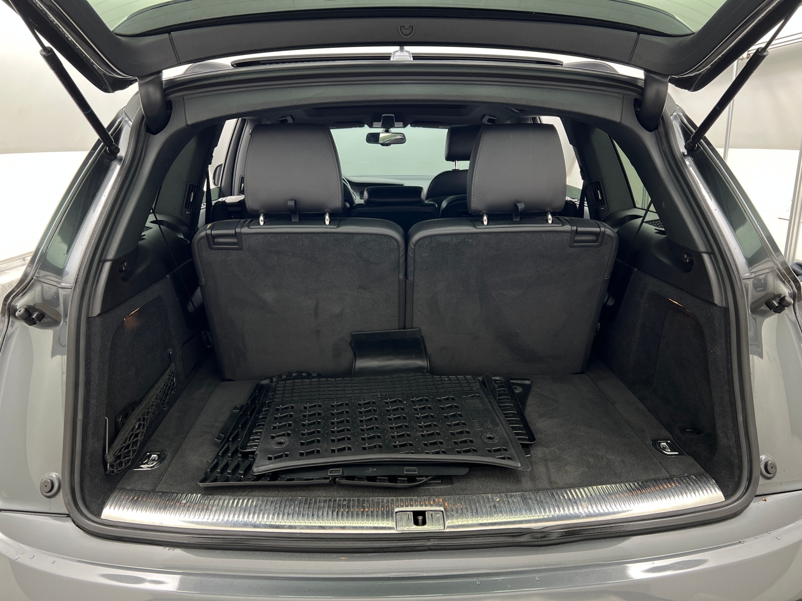 Thumbnail: 2015 Audi Q7 - 7