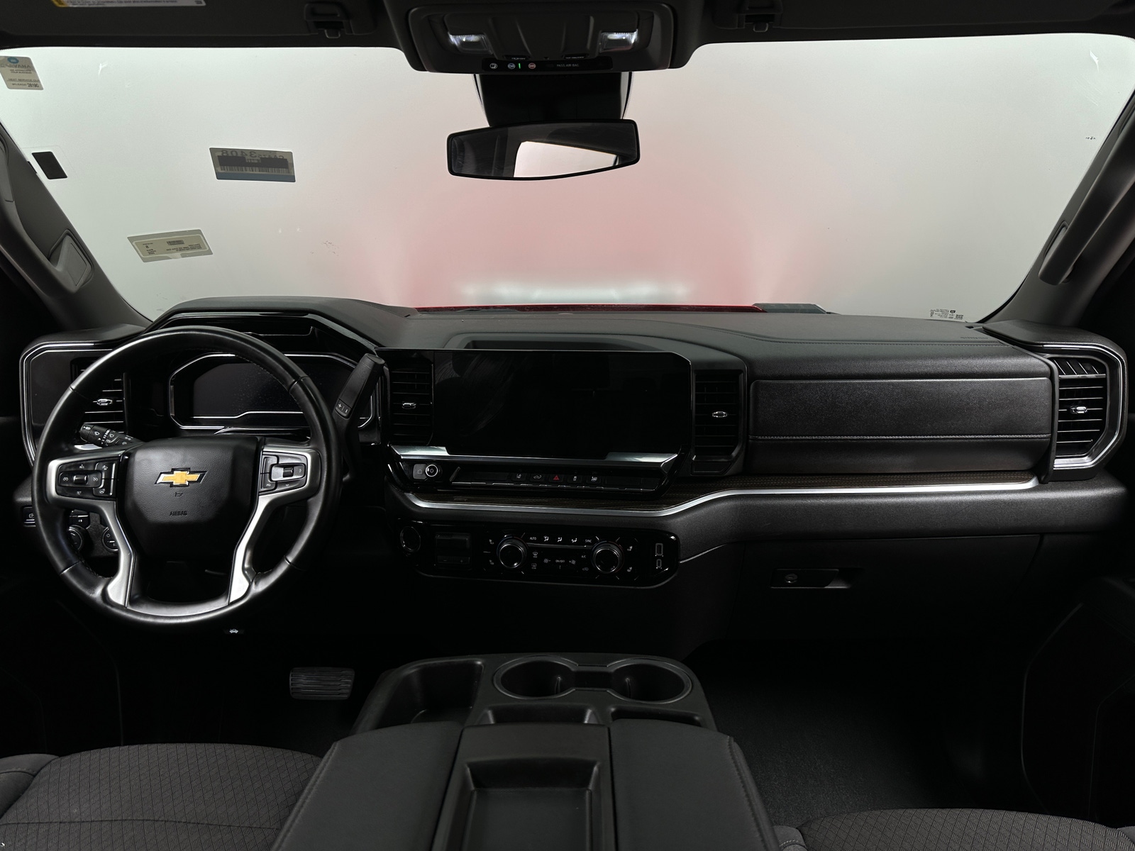 Thumbnail: 2025 Chevrolet Silverado 2500 - 3