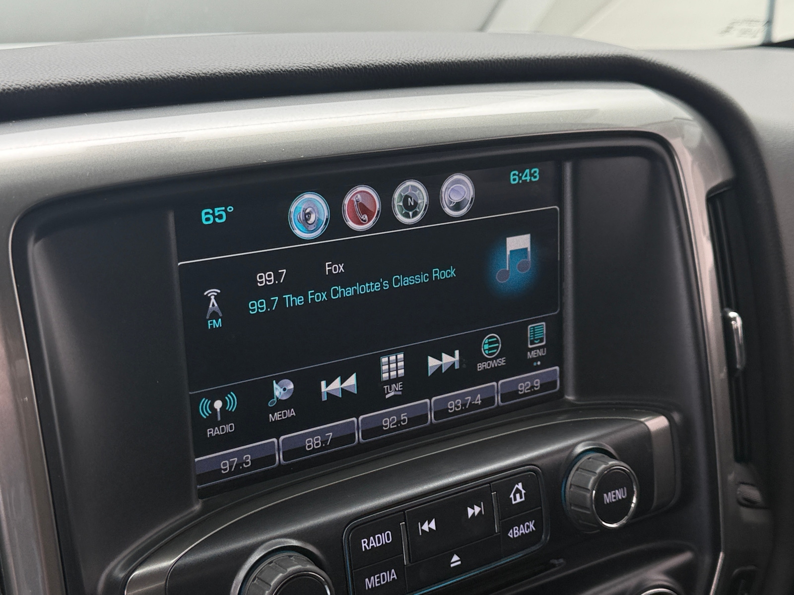 Thumbnail: 2019 Chevrolet Silverado 1500 - 4